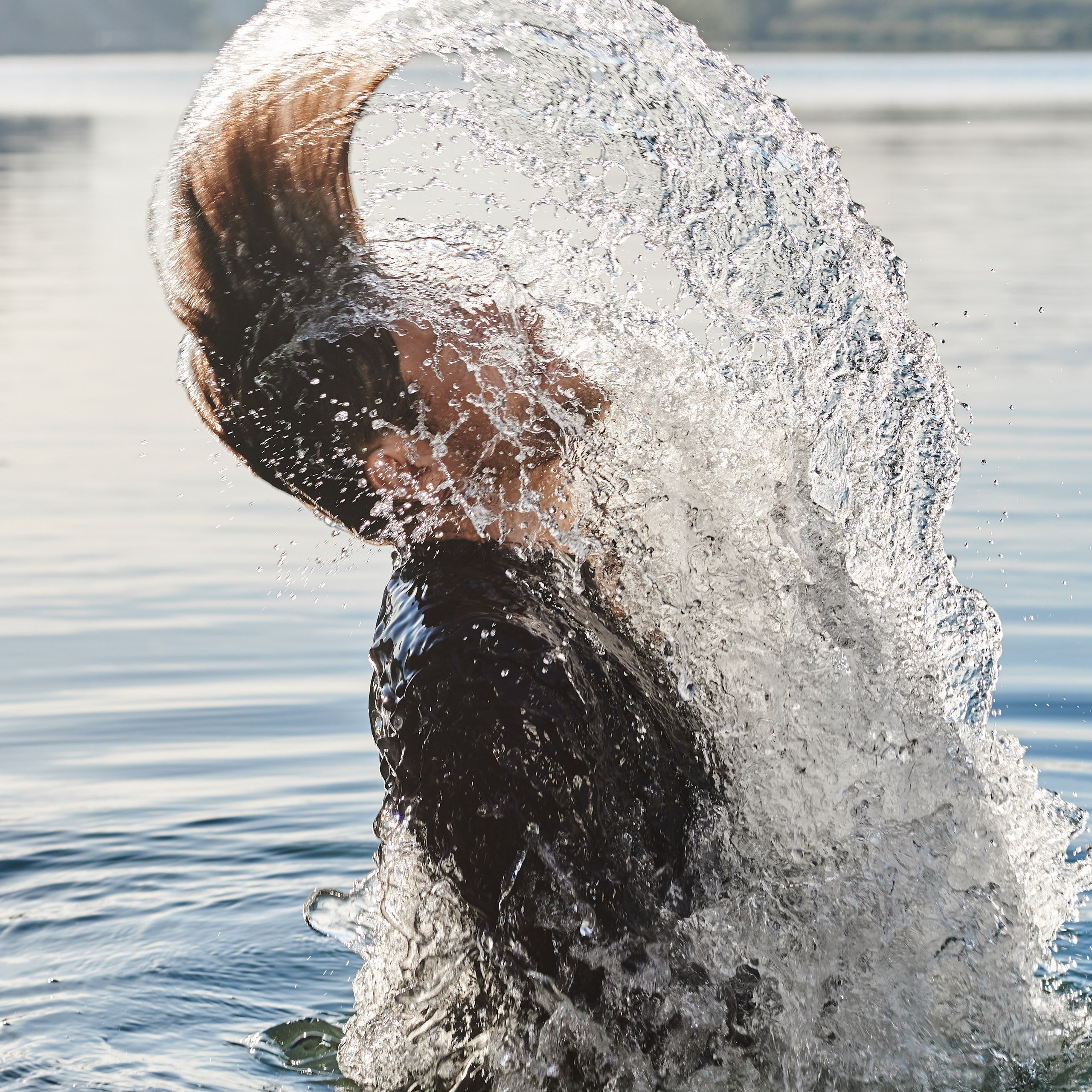 В воде