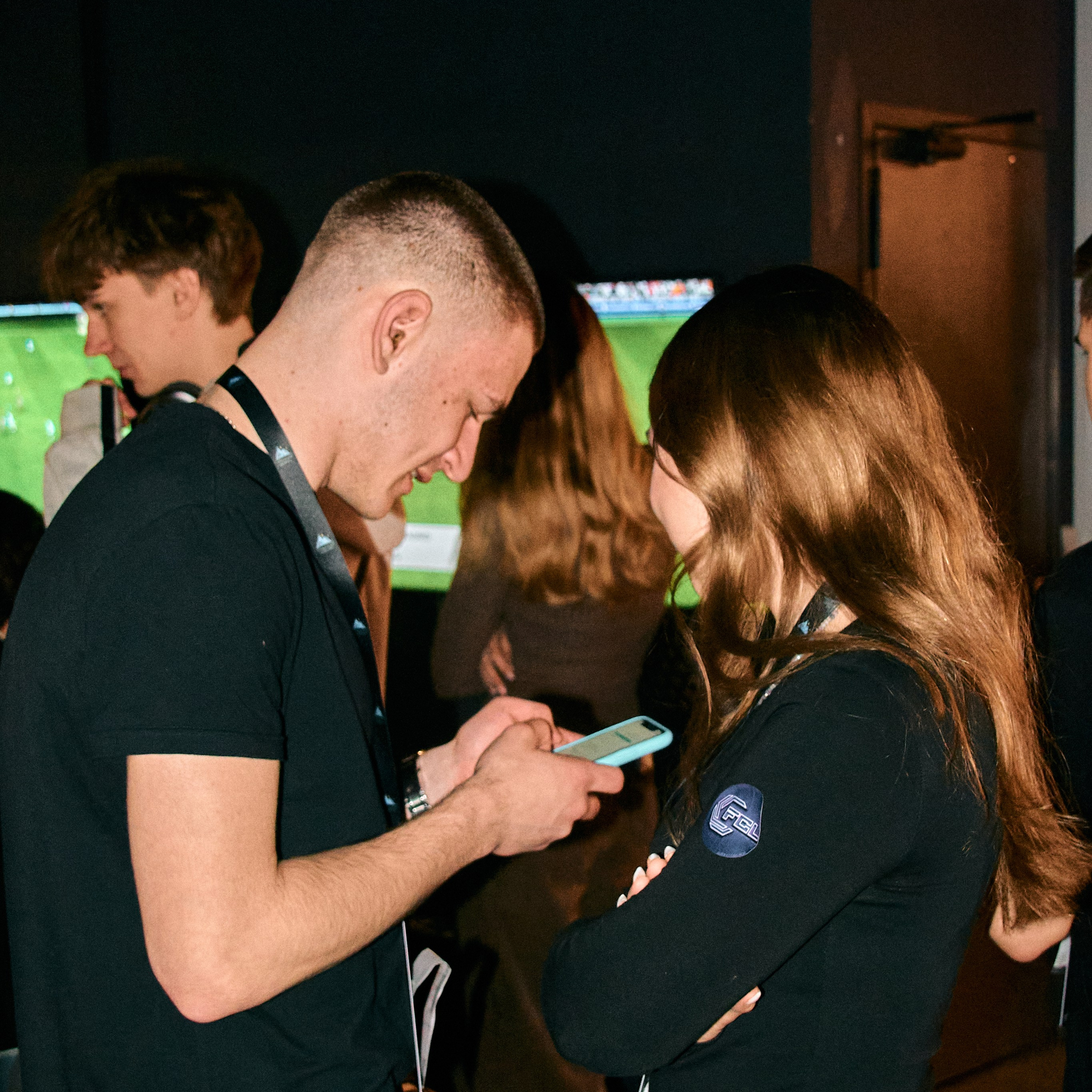 Financial Cybersport League. Дизайнер, студийный и репортажный фотограф в Москве Мария Кузнецова