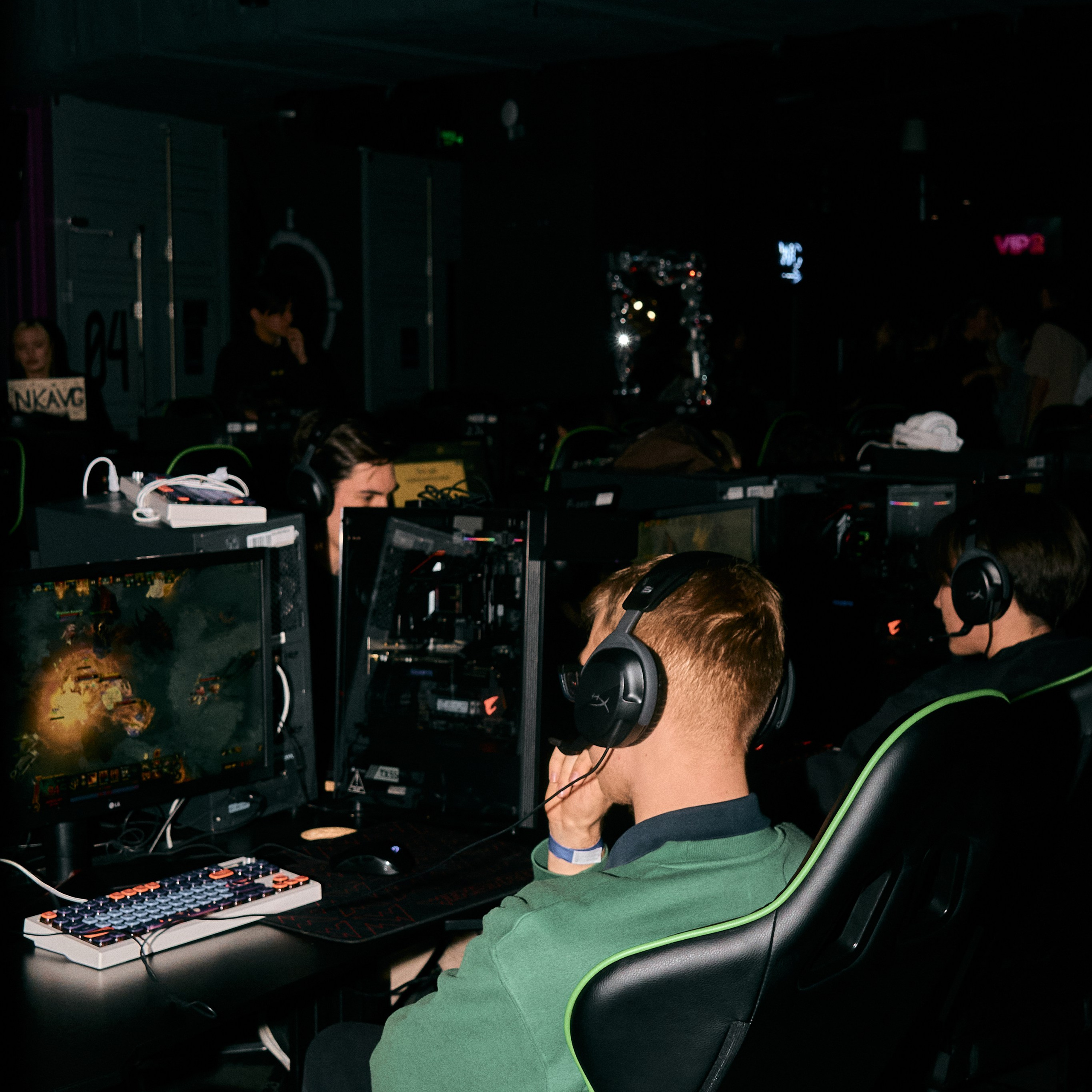 Financial Cybersport League. Дизайнер, студийный и репортажный фотограф в Москве Мария Кузнецова