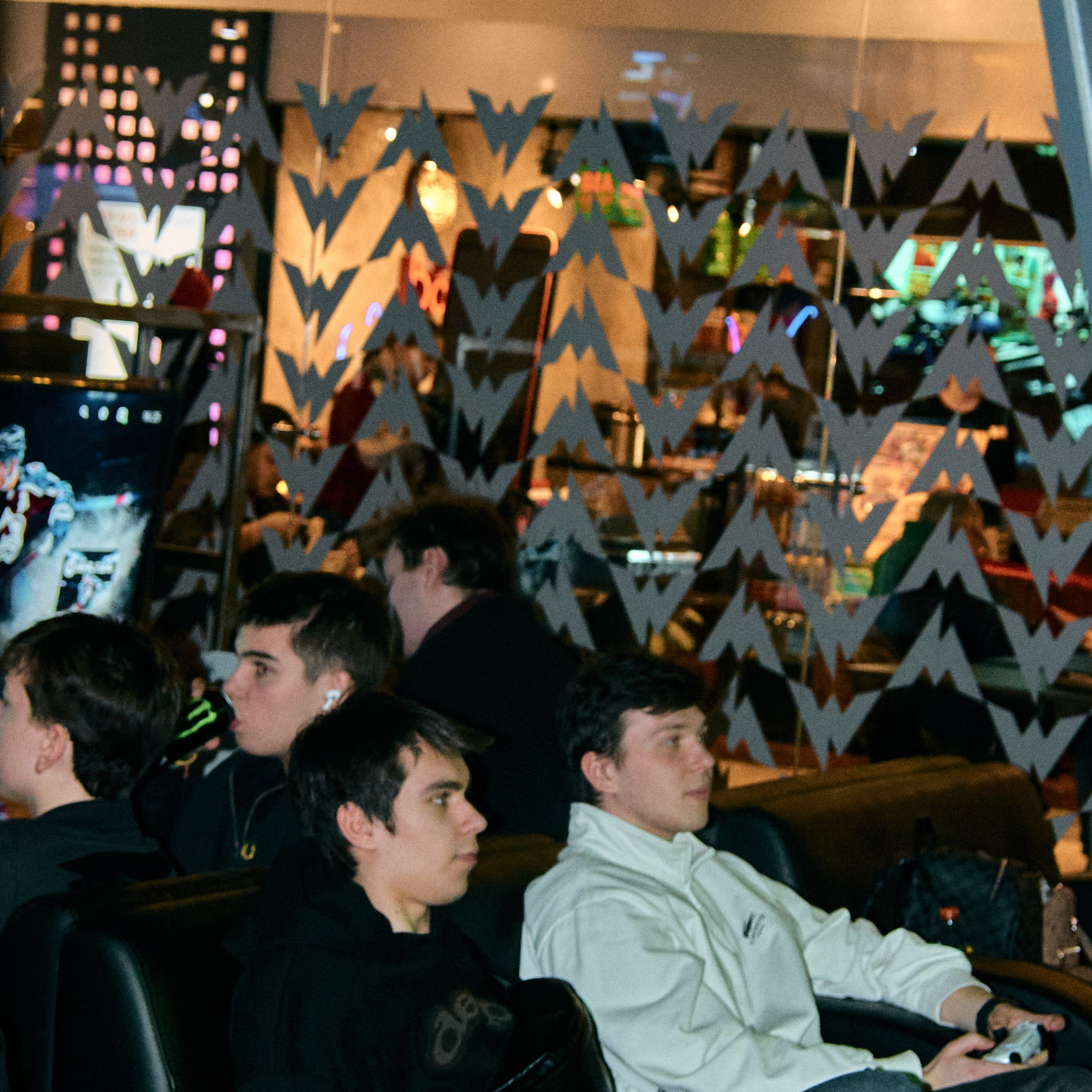 Financial Cybersport League. Дизайнер, студийный и репортажный фотограф в Москве Мария Кузнецова