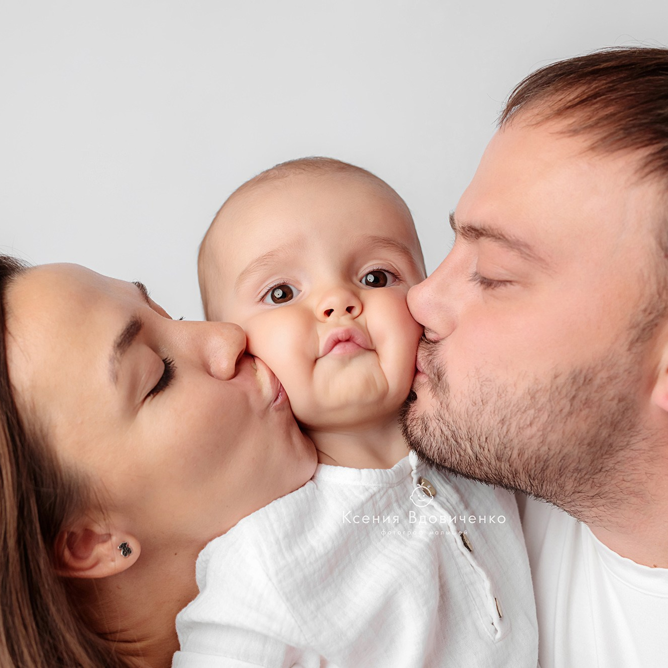 Фотограф на первый годик Ростов-на-Дону. Детский фотограф Ростов-на-Дону Ксения Вдовиченко