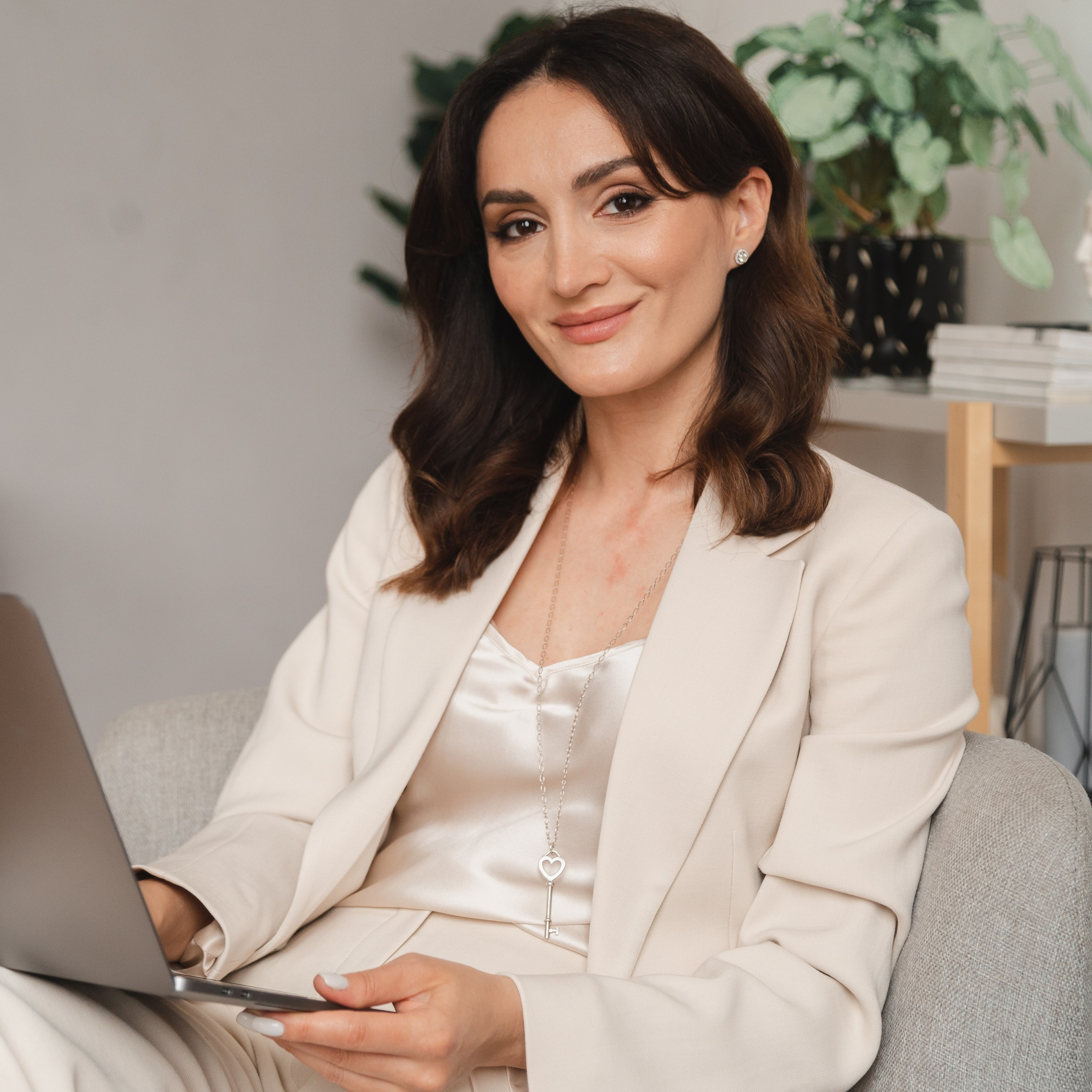 Аванесянц Софья I Косметолог, дерматовенеролог