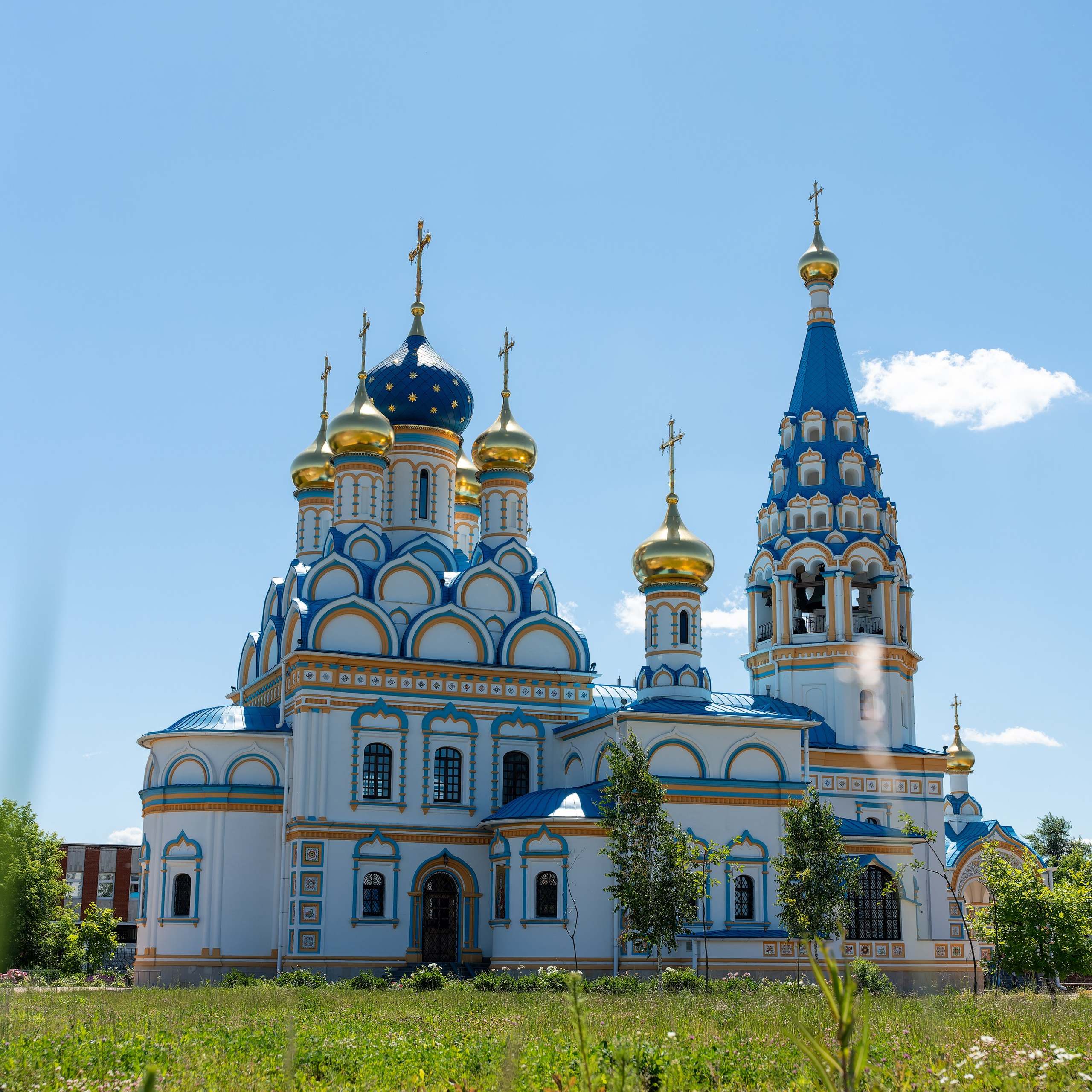 Крестины в церкви иконы Божией Матери Неувядаемый Цвет в Рублево