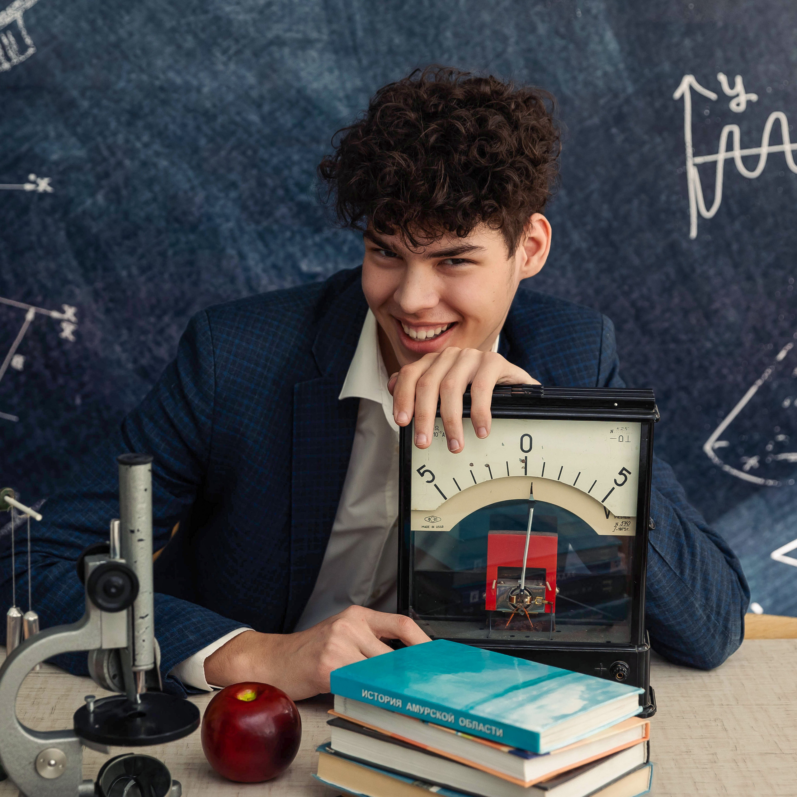 Здесь ^ Тематическая Фотосессия 10 «В»  ФизМат