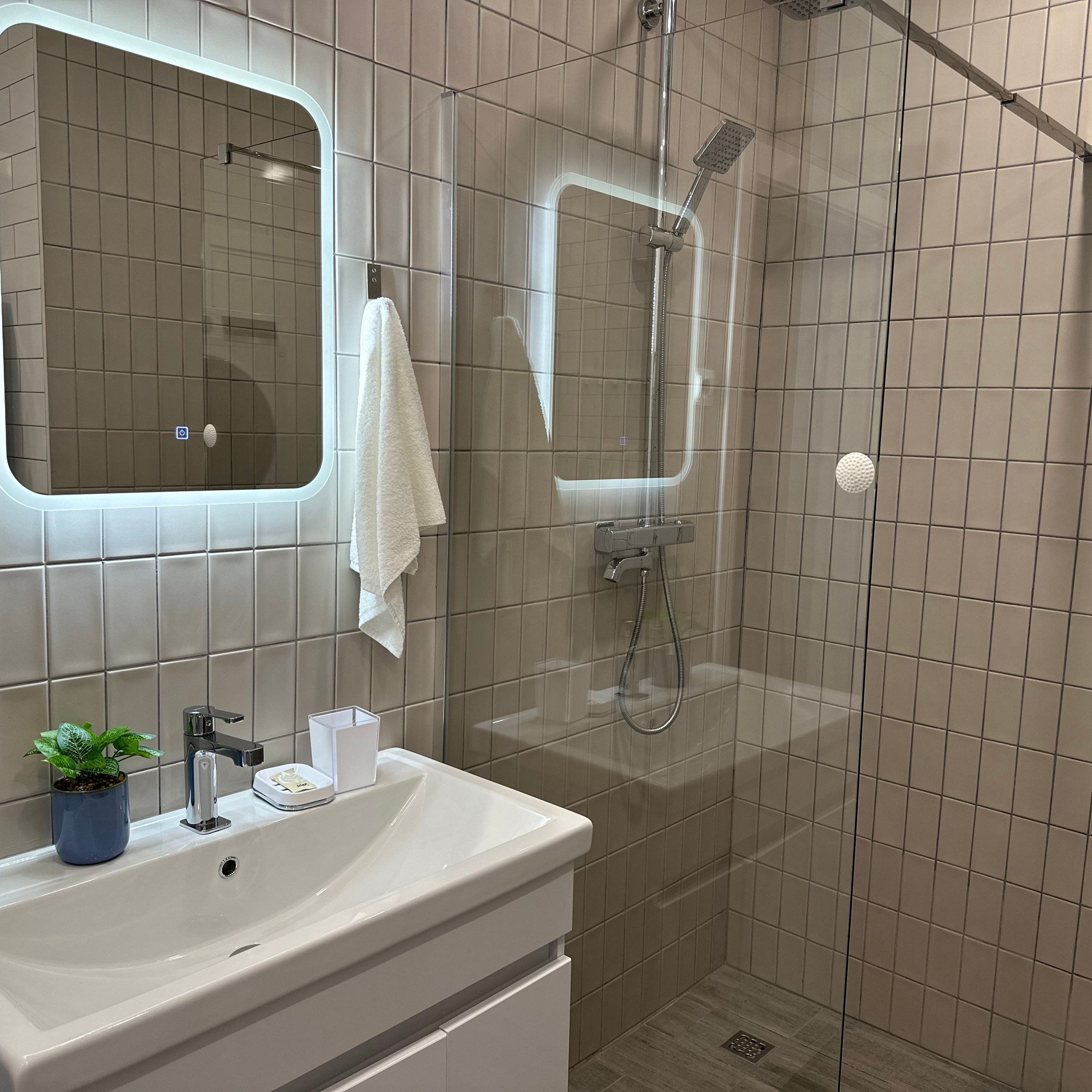 Бронирование. «Гнездо чайки» — Комплекс загородных домов