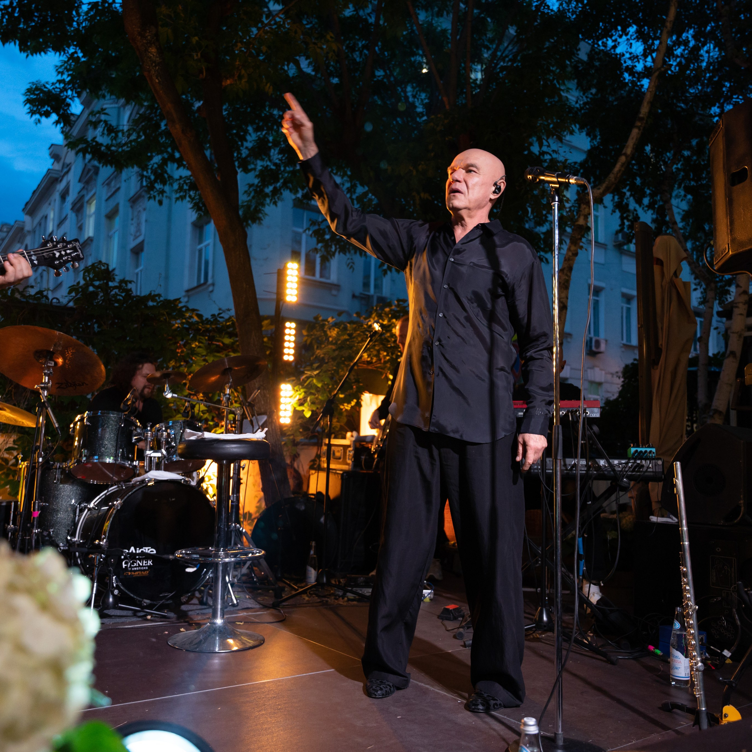 BUTLER открытие летней веранды: выступление группы «Моральный кодекс»