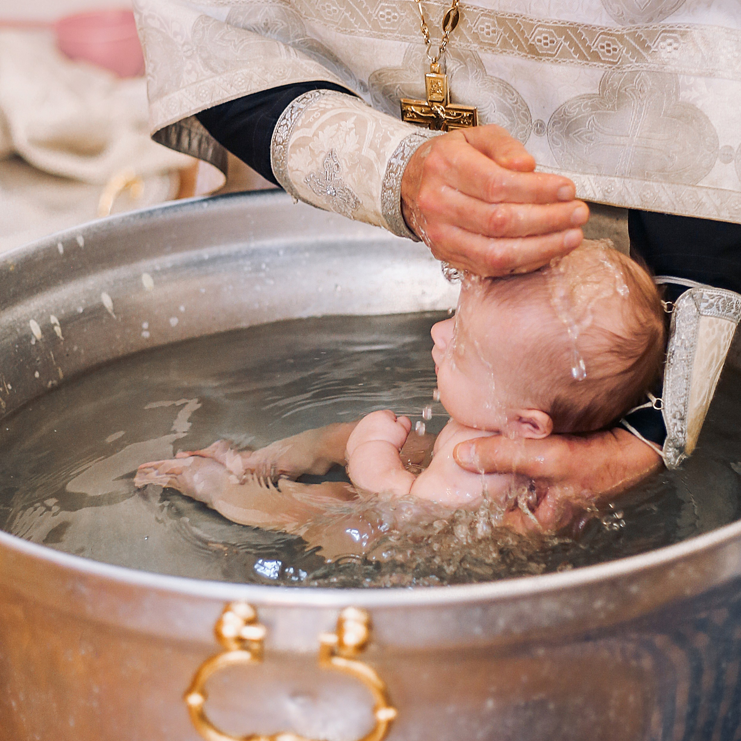 Крещение в Храме Святой Троицы Сходня
