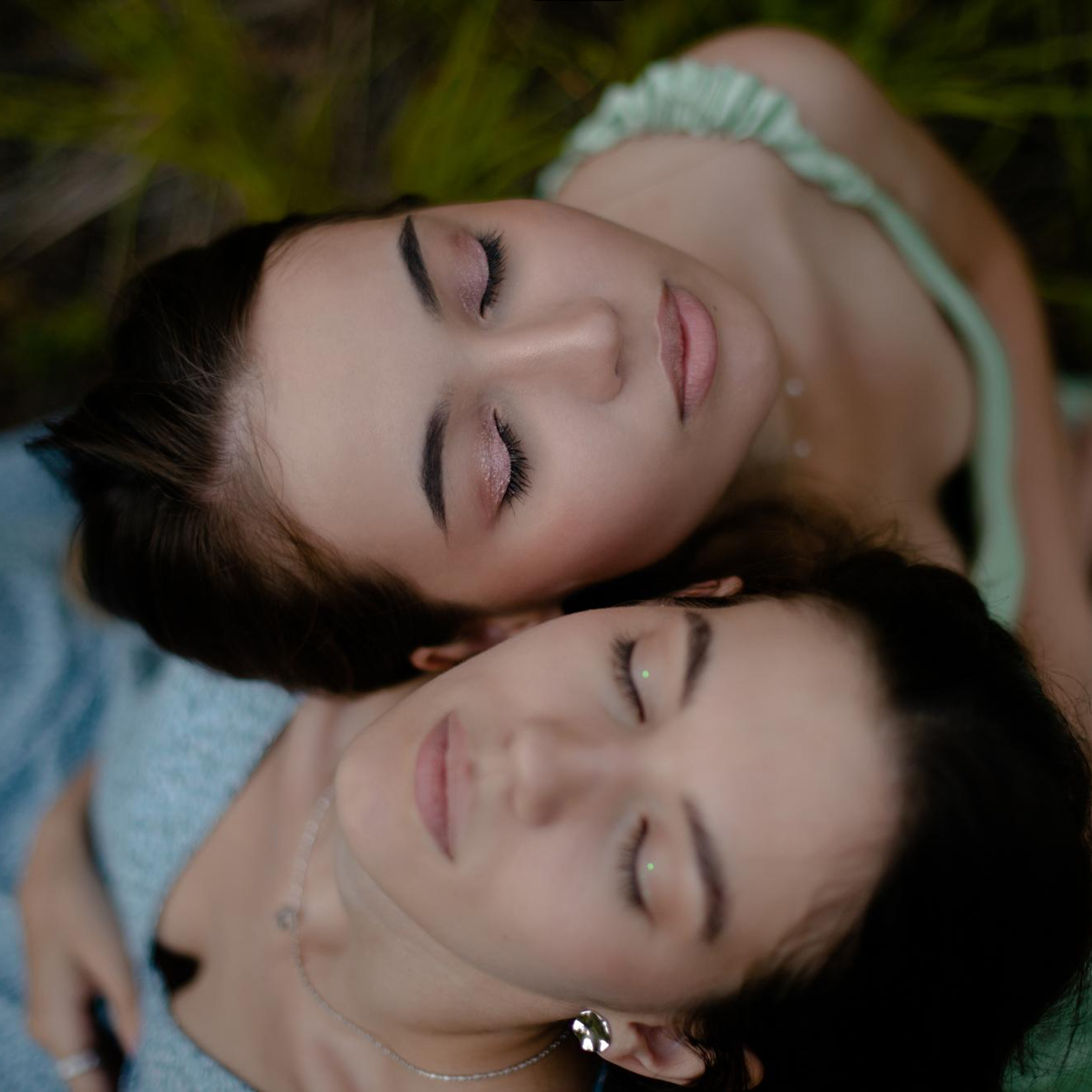 Лера и&nbsp;Арина