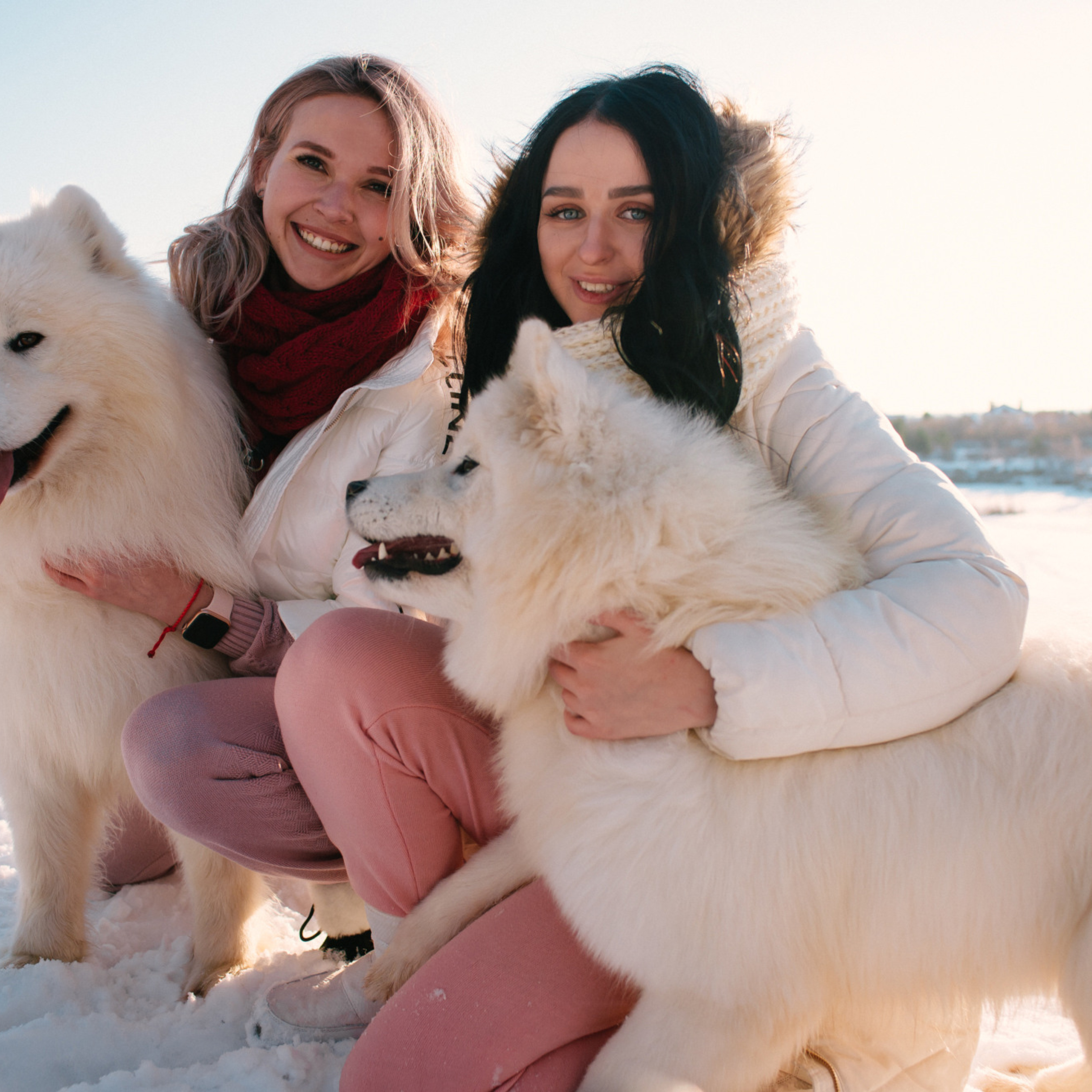 Вика и&nbsp;Настя. Изумрудный