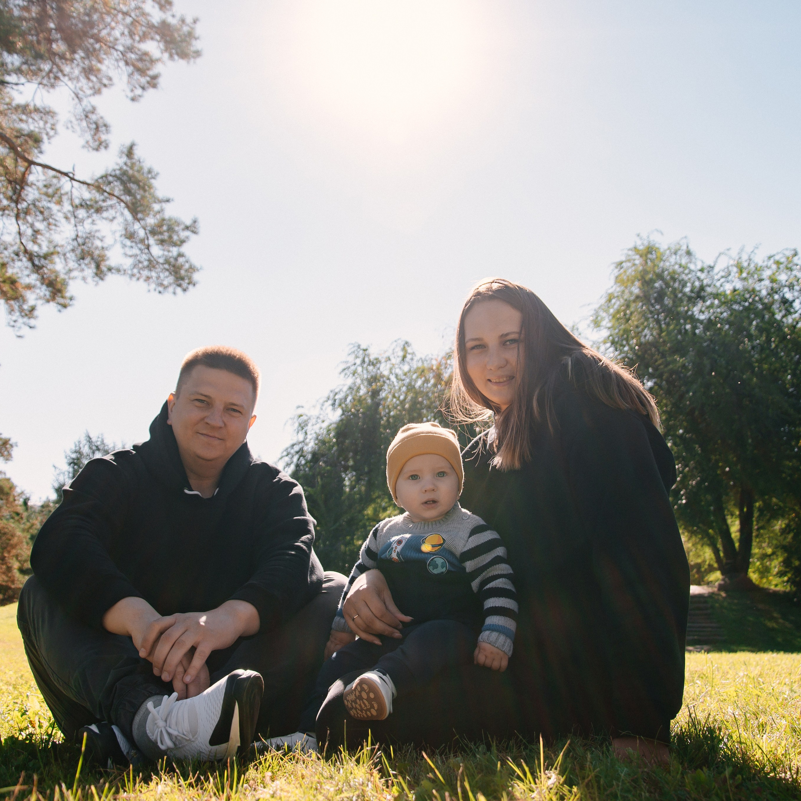 Серебряковы. Сквер Алое Поле