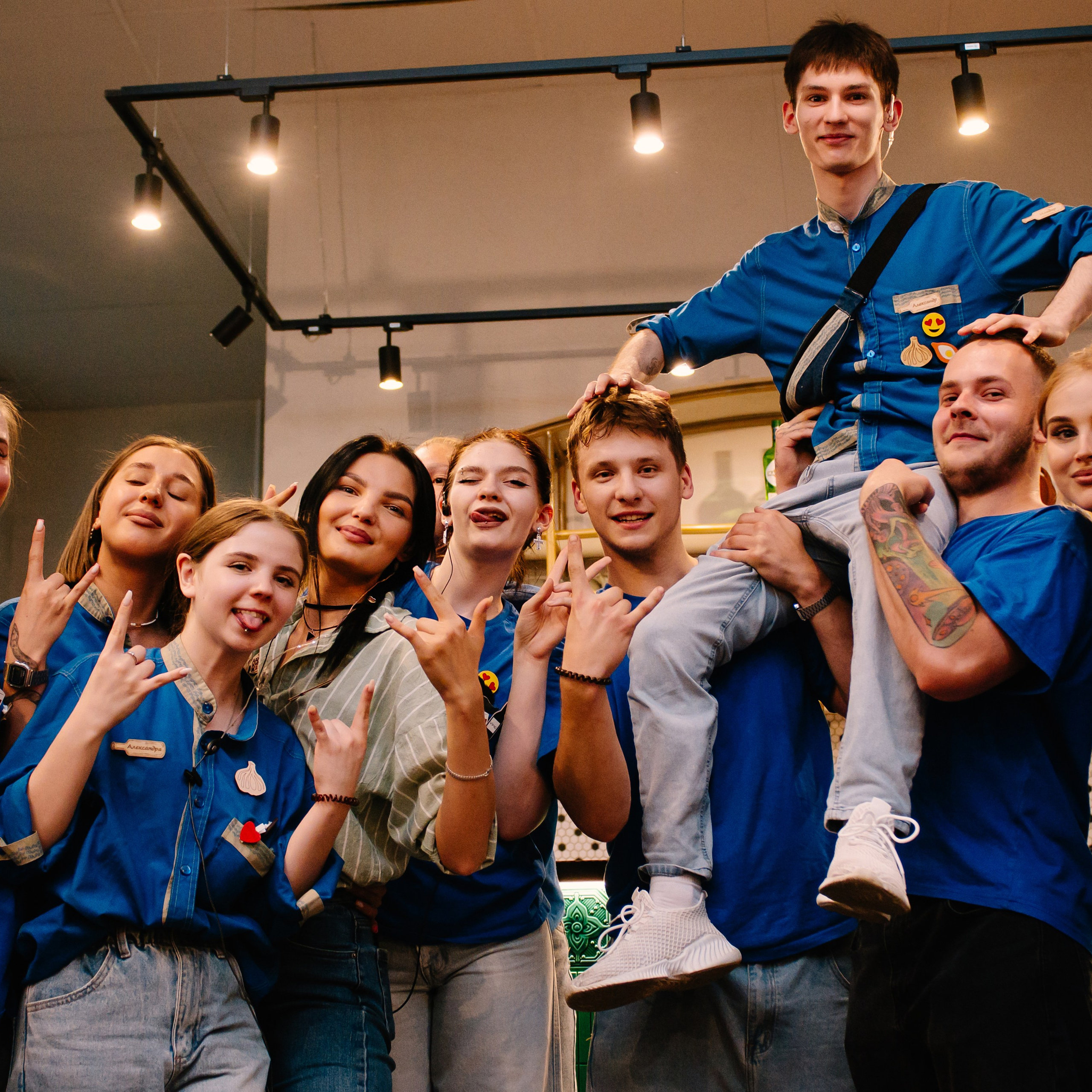 1 год ресторану Аджикинежаль