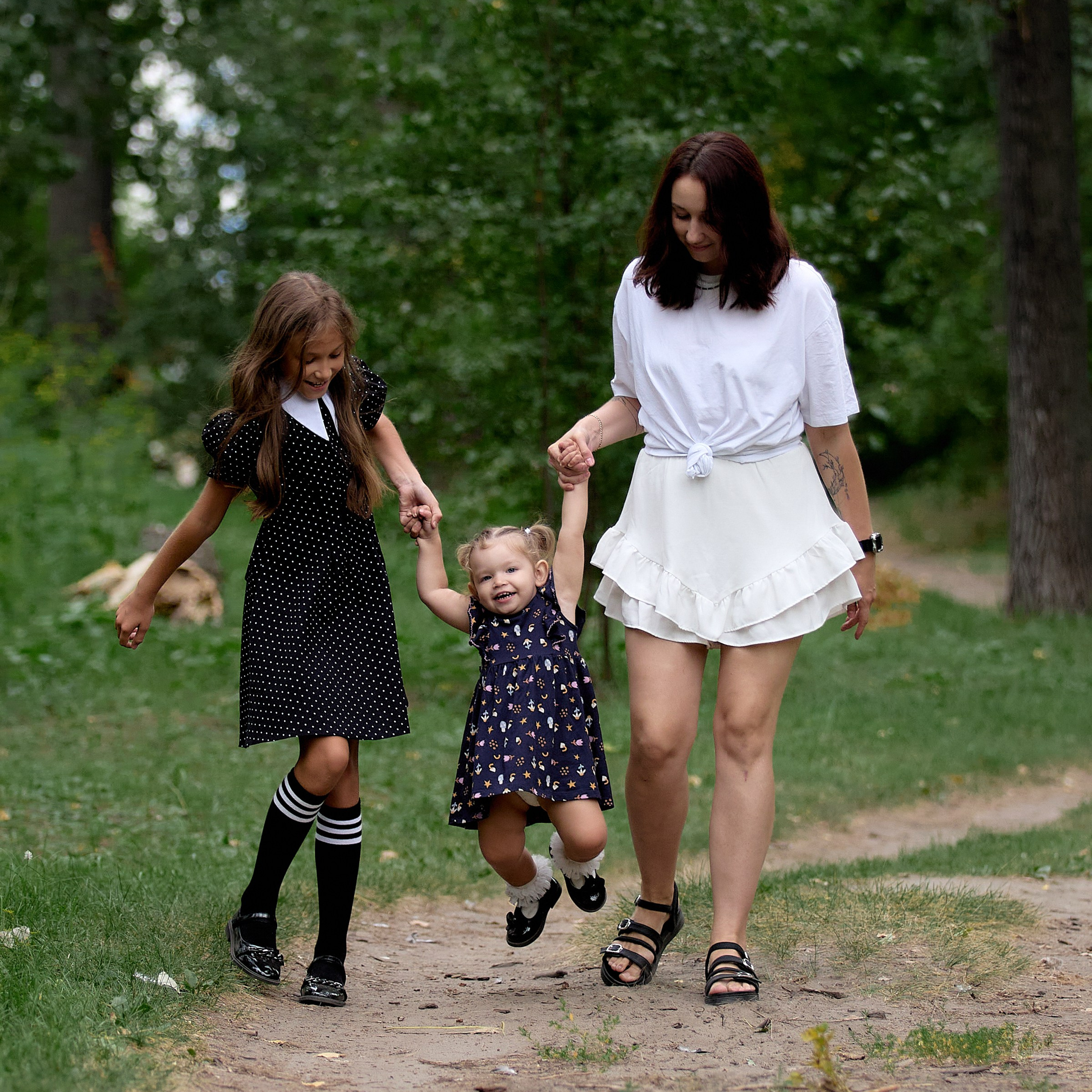 Сказочная тропинка