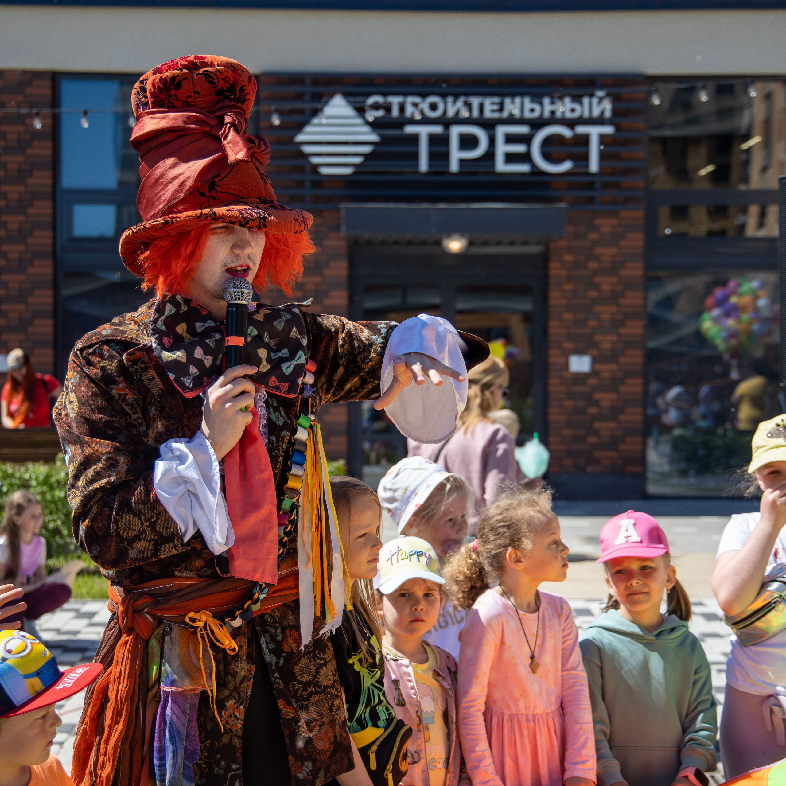 Строительный трест открытие детской площадки в ЖК «NEWПИТЕР»