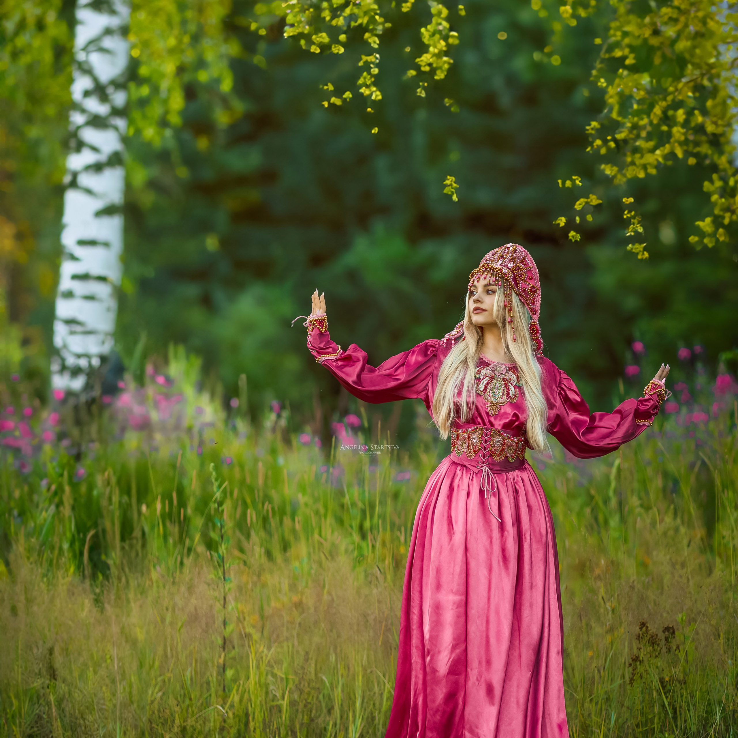 Костюм «Забава» (русская арт стилизация)