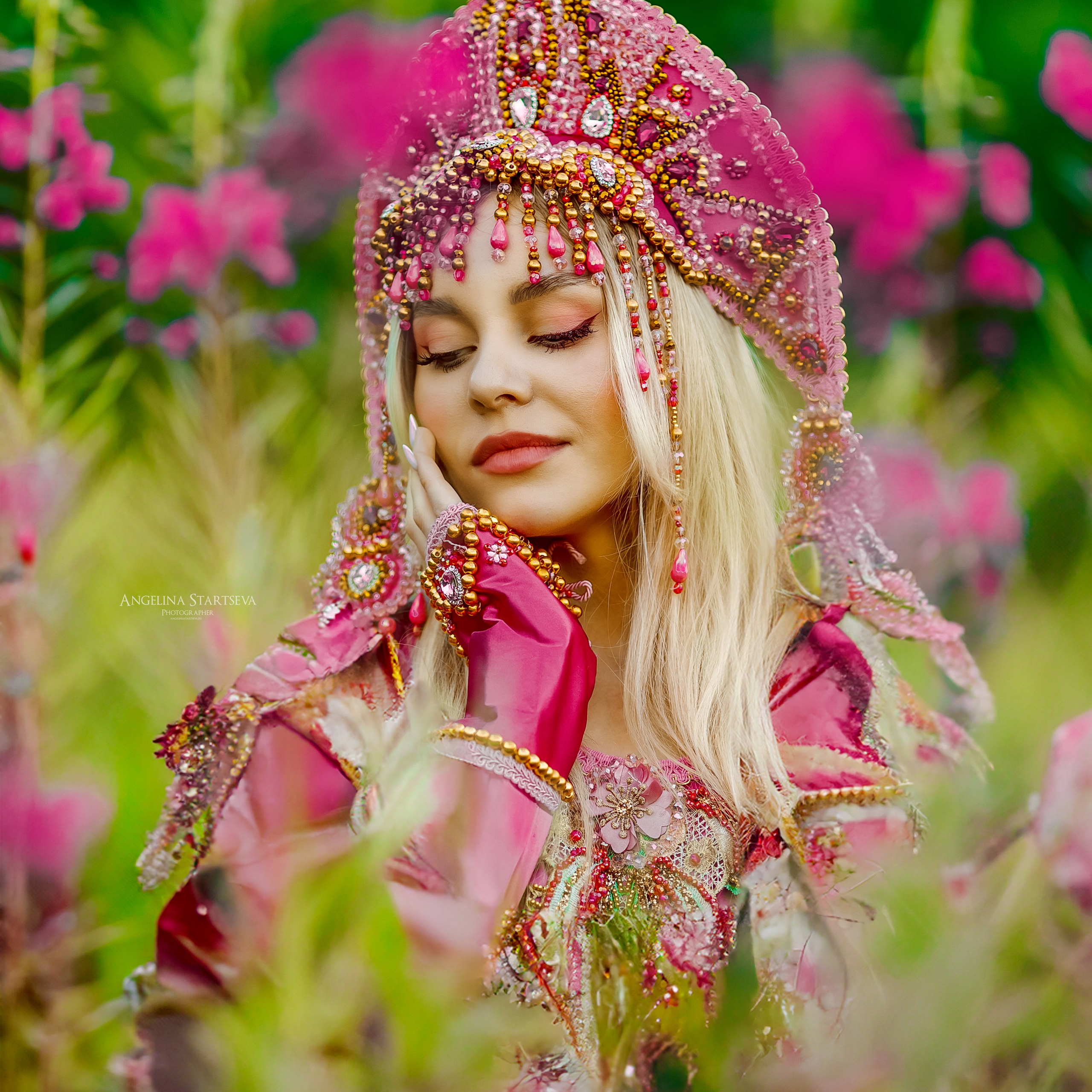 Костюм «Забава» (русская арт стилизация)