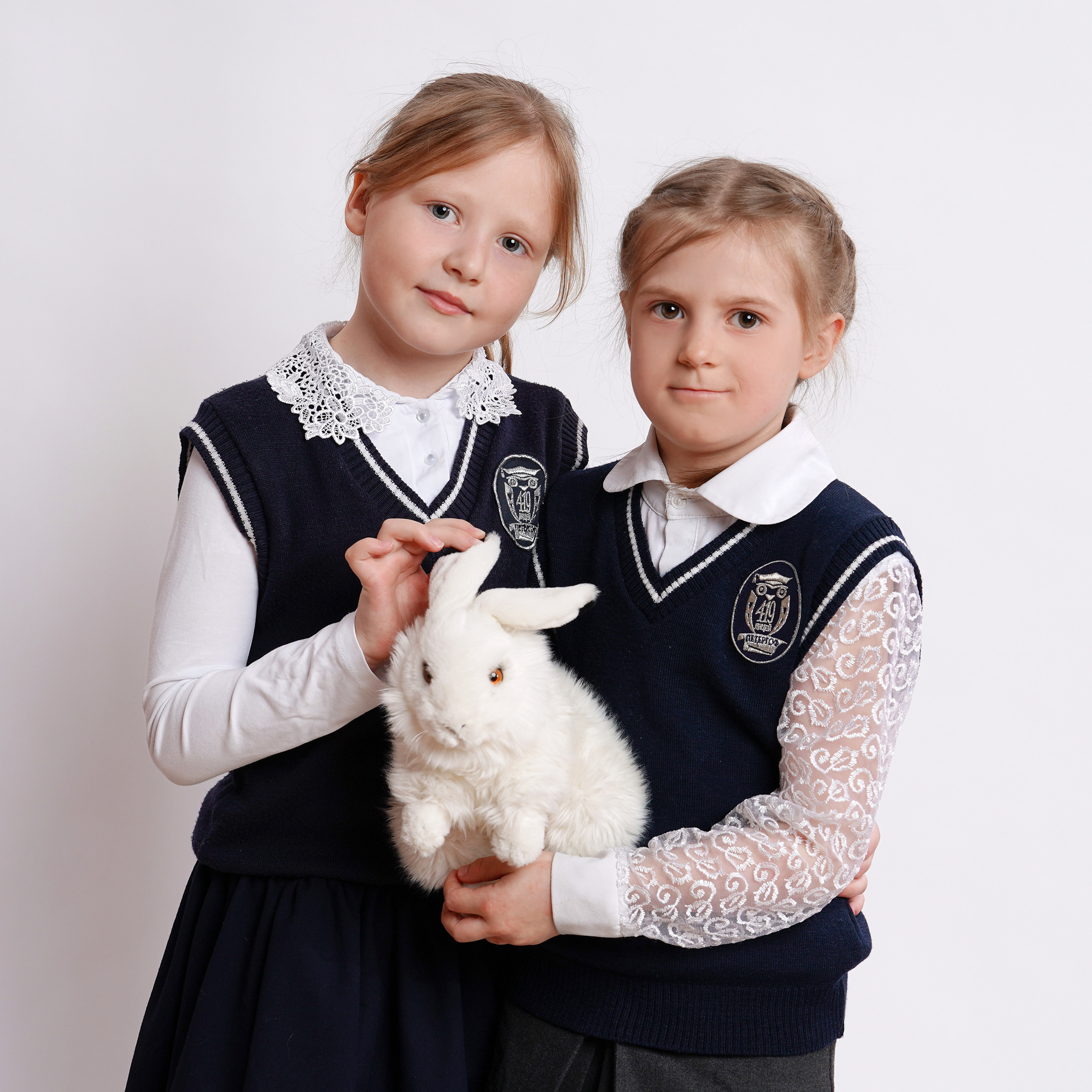 И снова новый реквизит. Школьная фотография в Санкт-Петербурге, выпускные альбомы, фотосессии