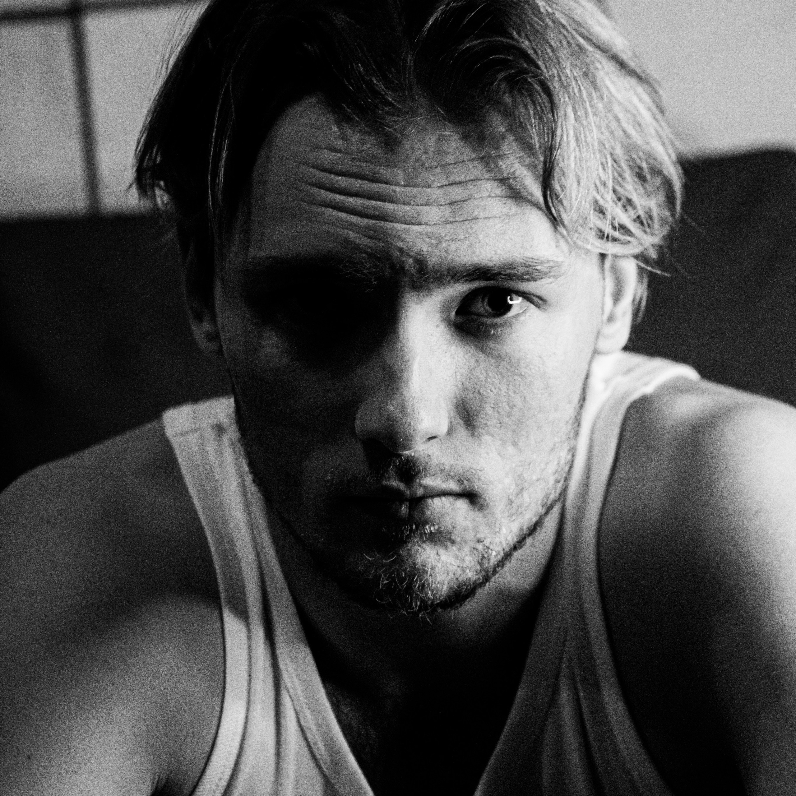 Никита Шершнёв. Ирина Савельева — фотограф