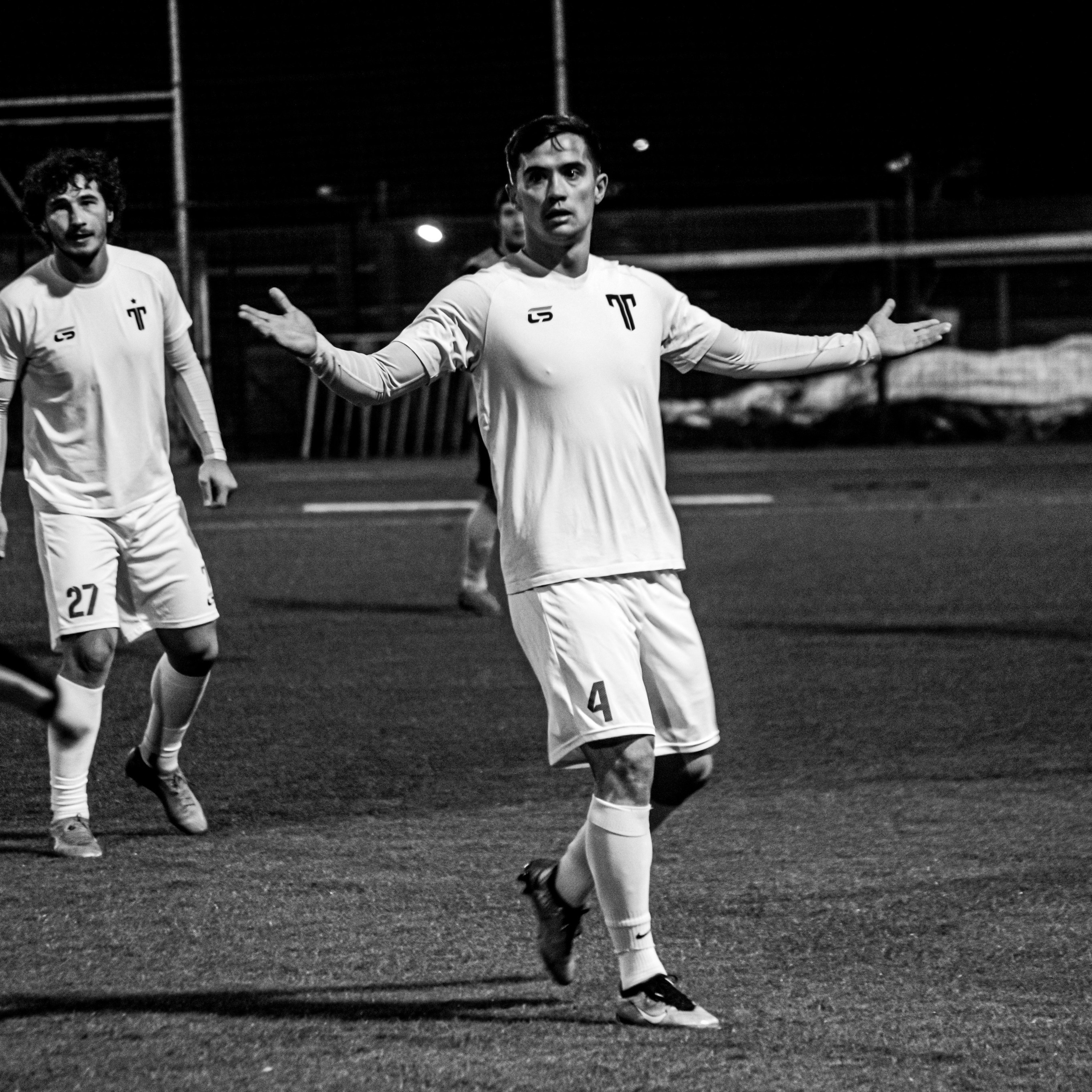 Другие команды. Ирина Савельева — фотограф