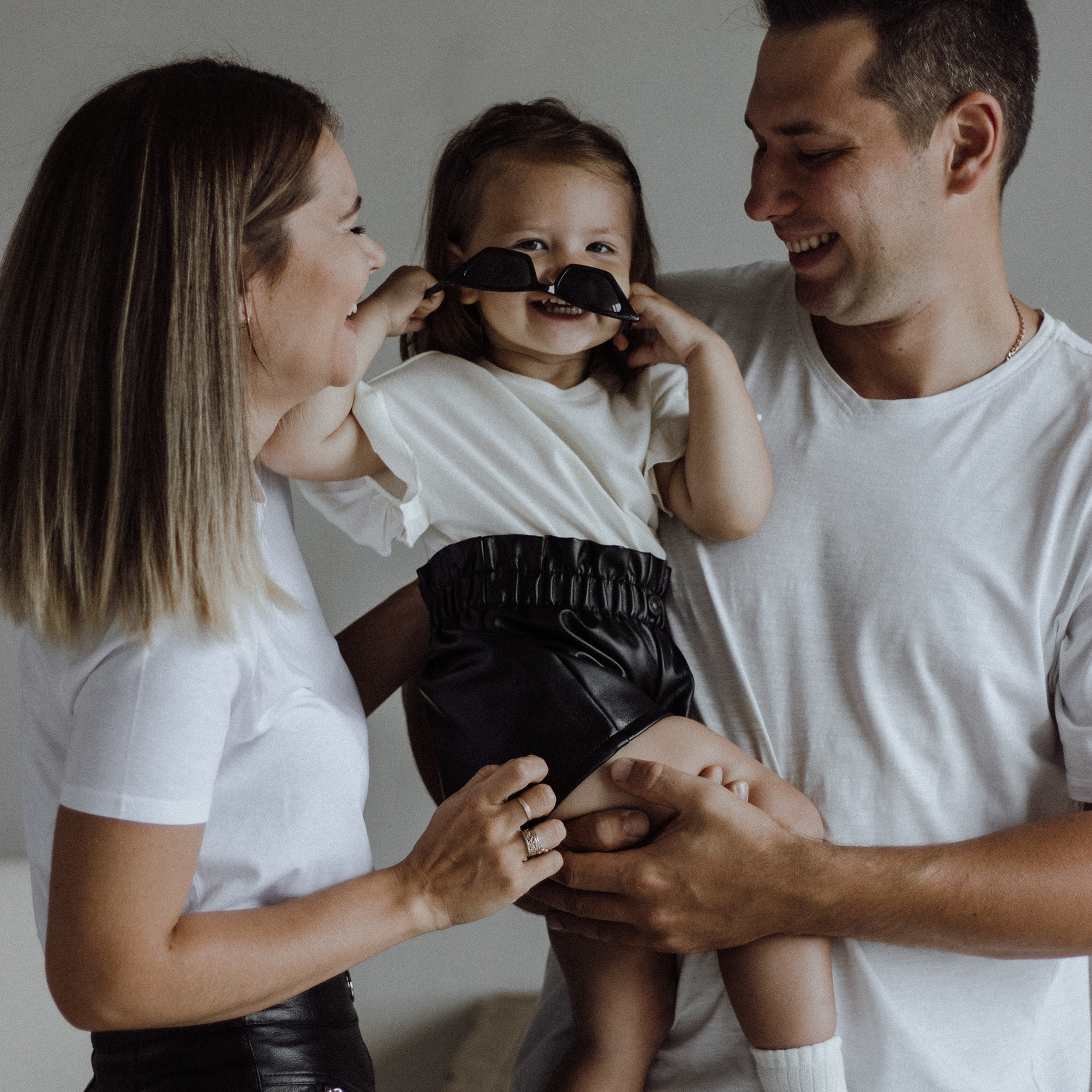 Саша, Маша, Ева