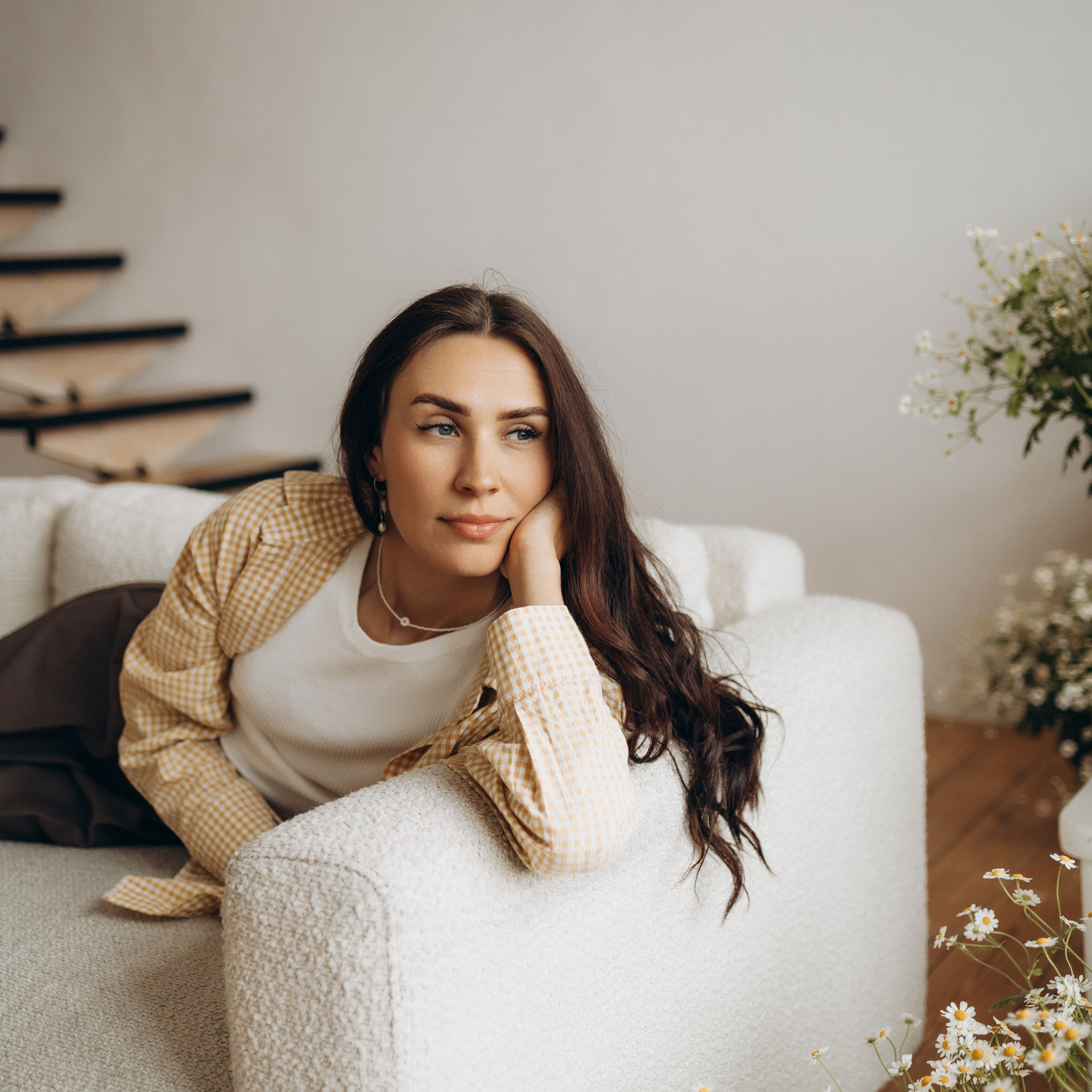 Вика ромашки