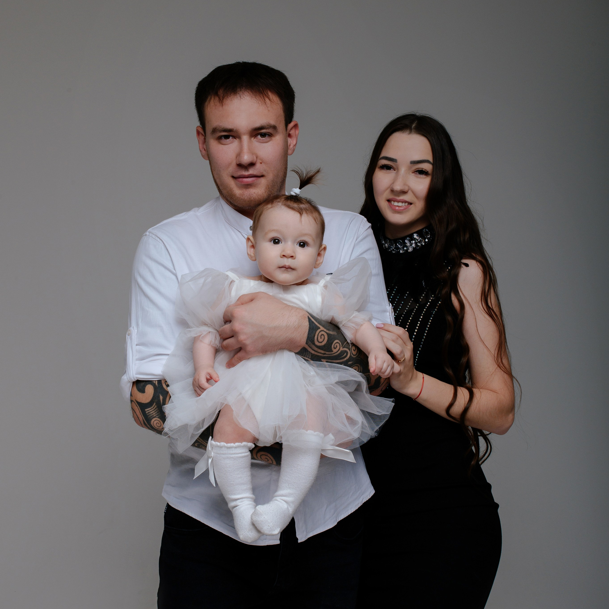 Семейная Новогодняя фотосессия в Караганде