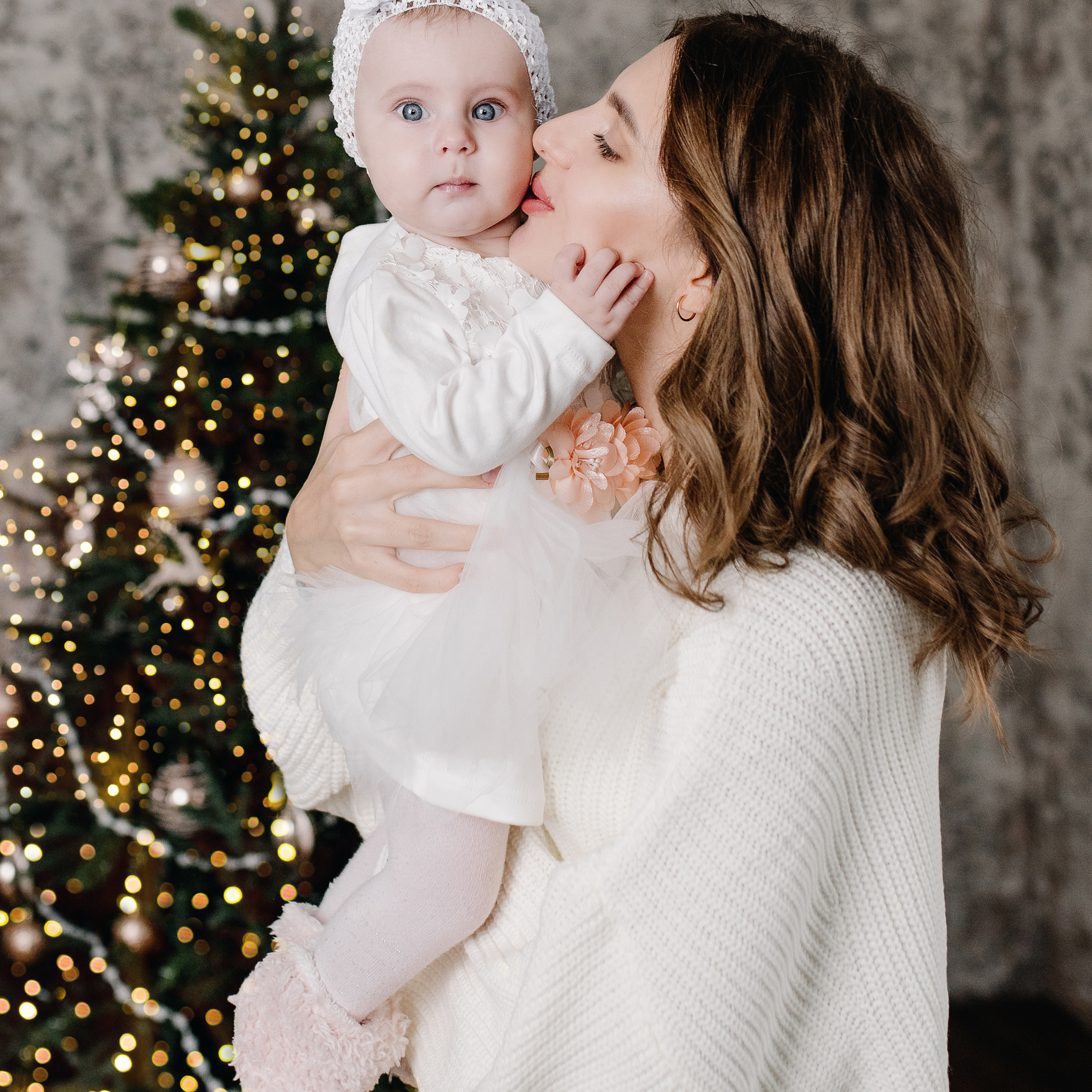 Анастасия и Севиль- Новогодняя фотосессия в Караганде