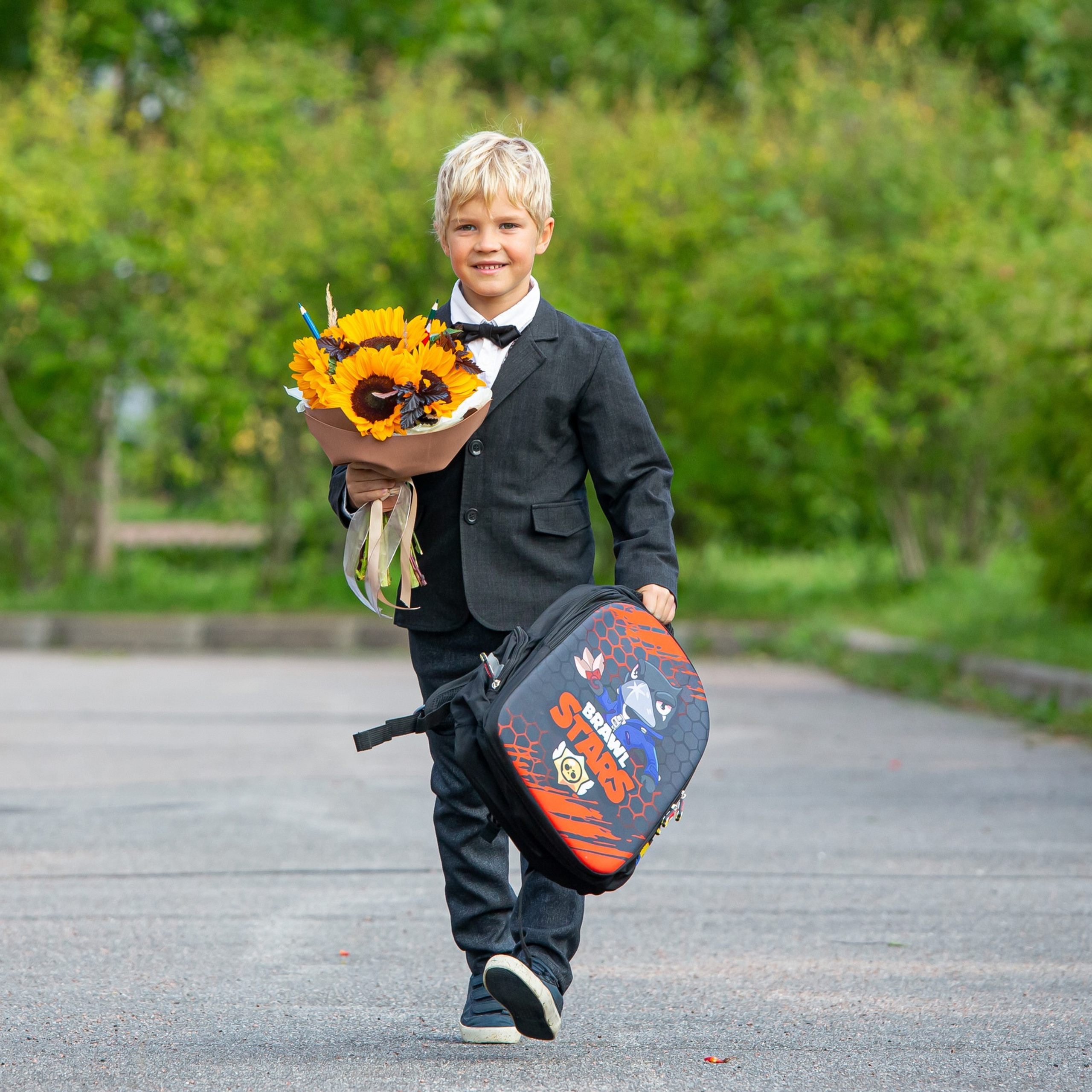 Школа. Первый раз в первый класс. 1 сентября.