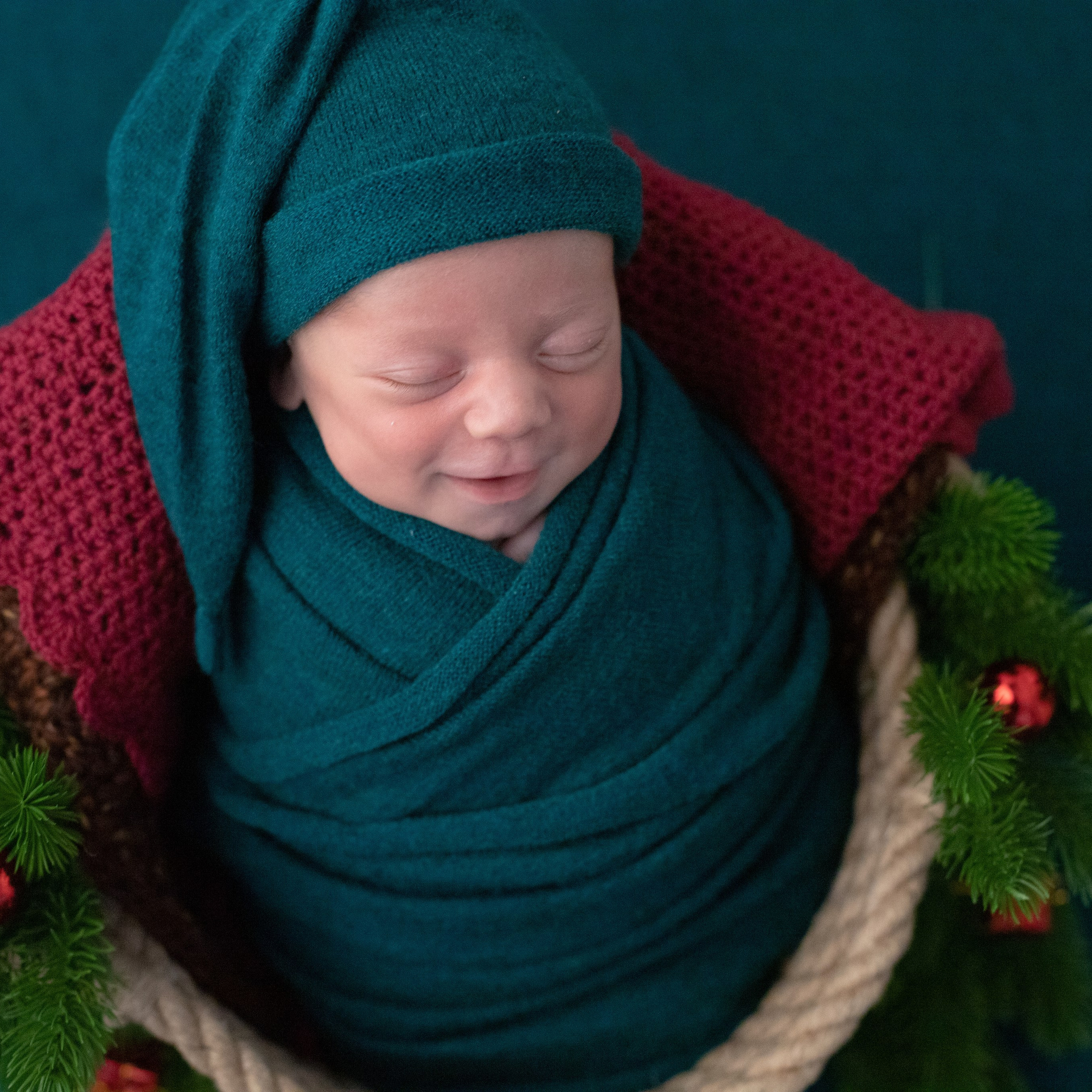 Отзывы. Фотограф новорожденных в Губкинском Алена Аввакумова