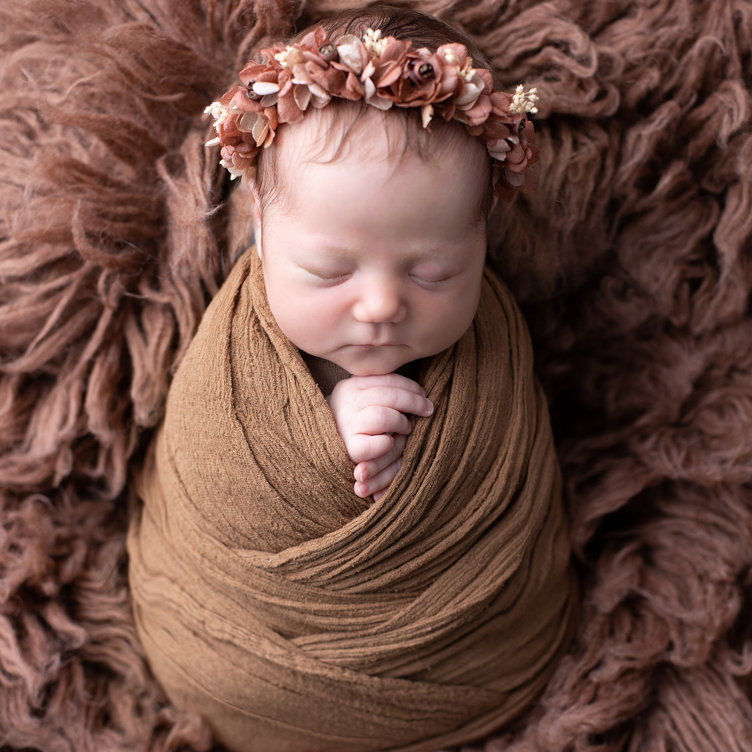 Отзывы. Фотограф новорожденных в Губкинском Алена Аввакумова