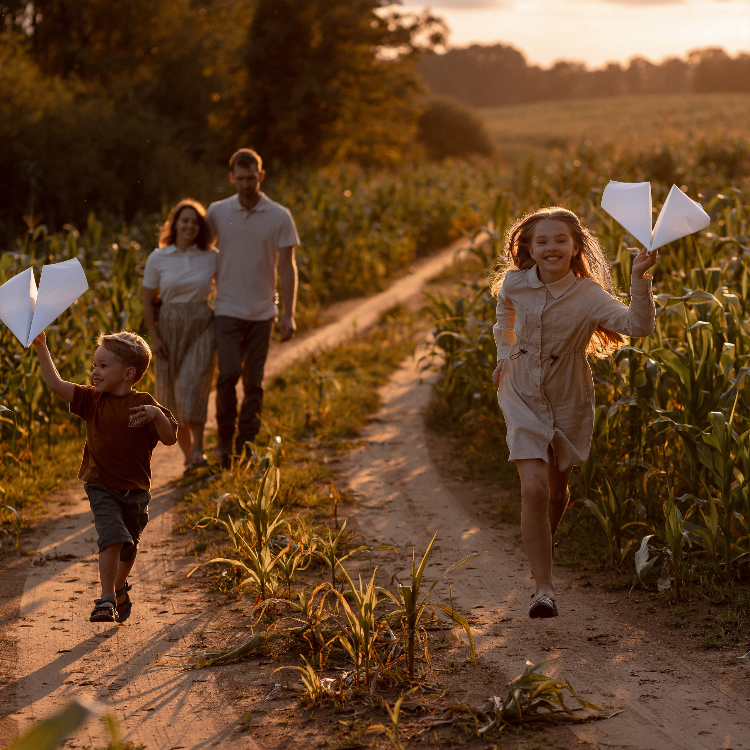Мария, Илья, Алиса, Константин