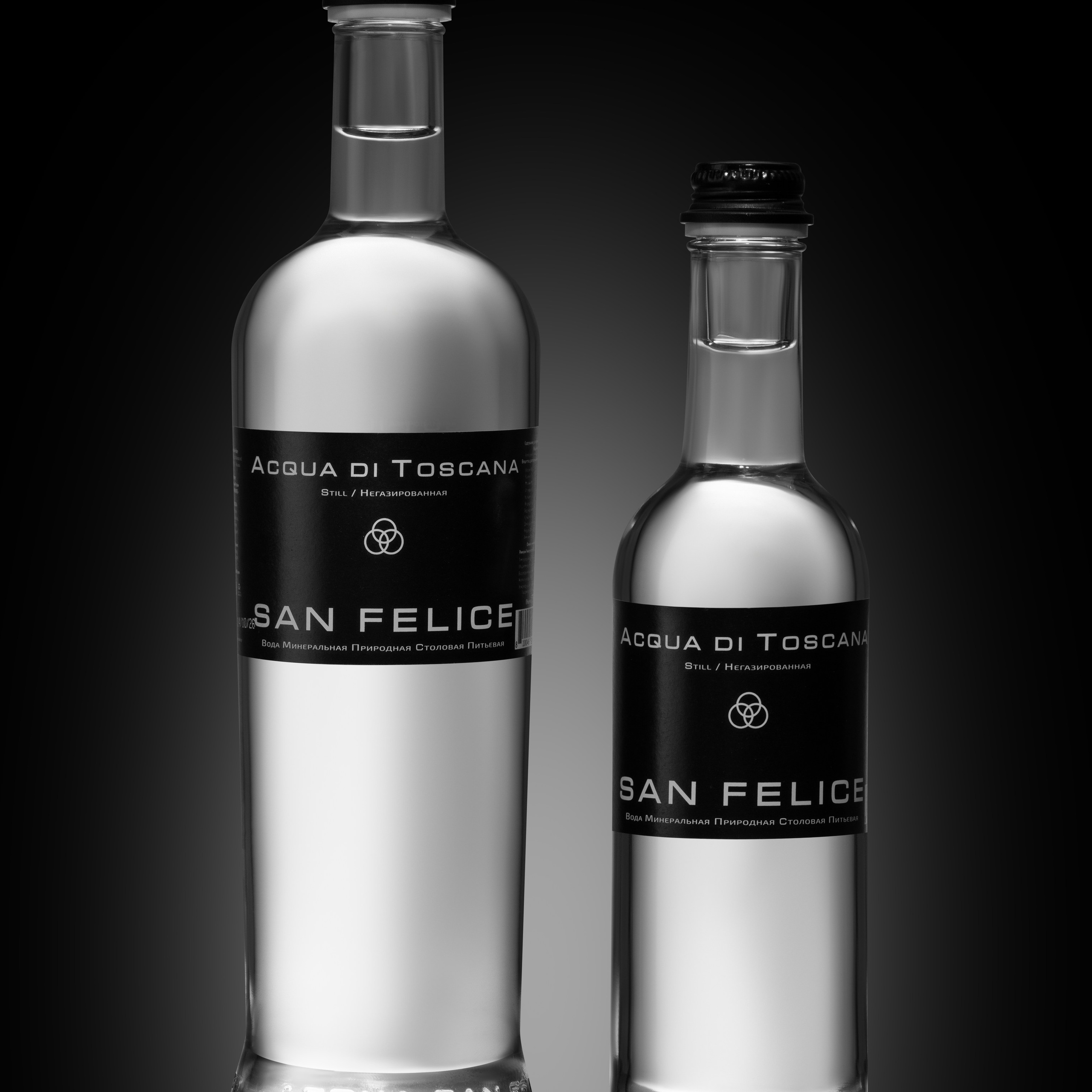 Черный фон зеркальный. Предметный фотограф Анна Чепа