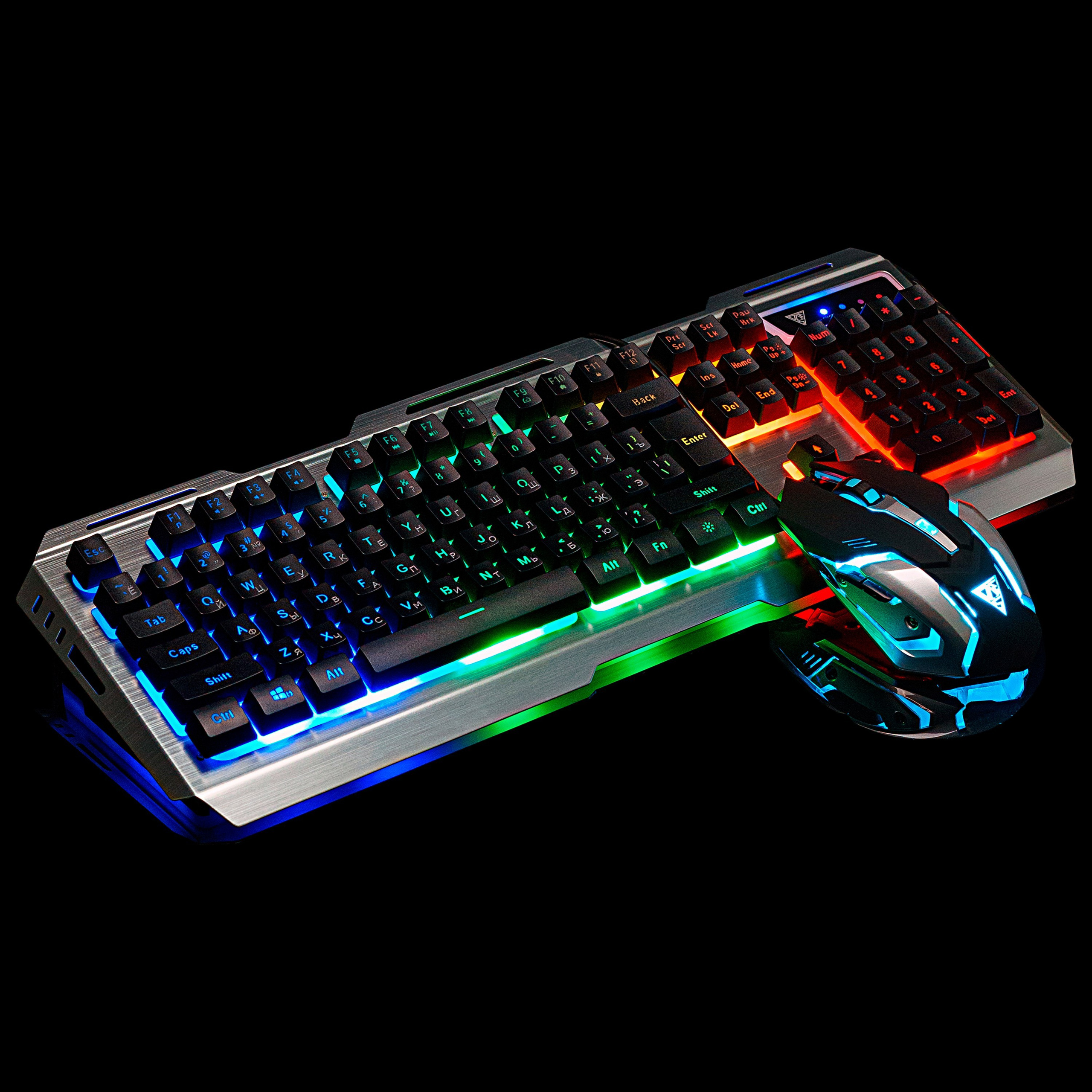 Черный фон зеркальный. Предметный фотограф Анна Чепа