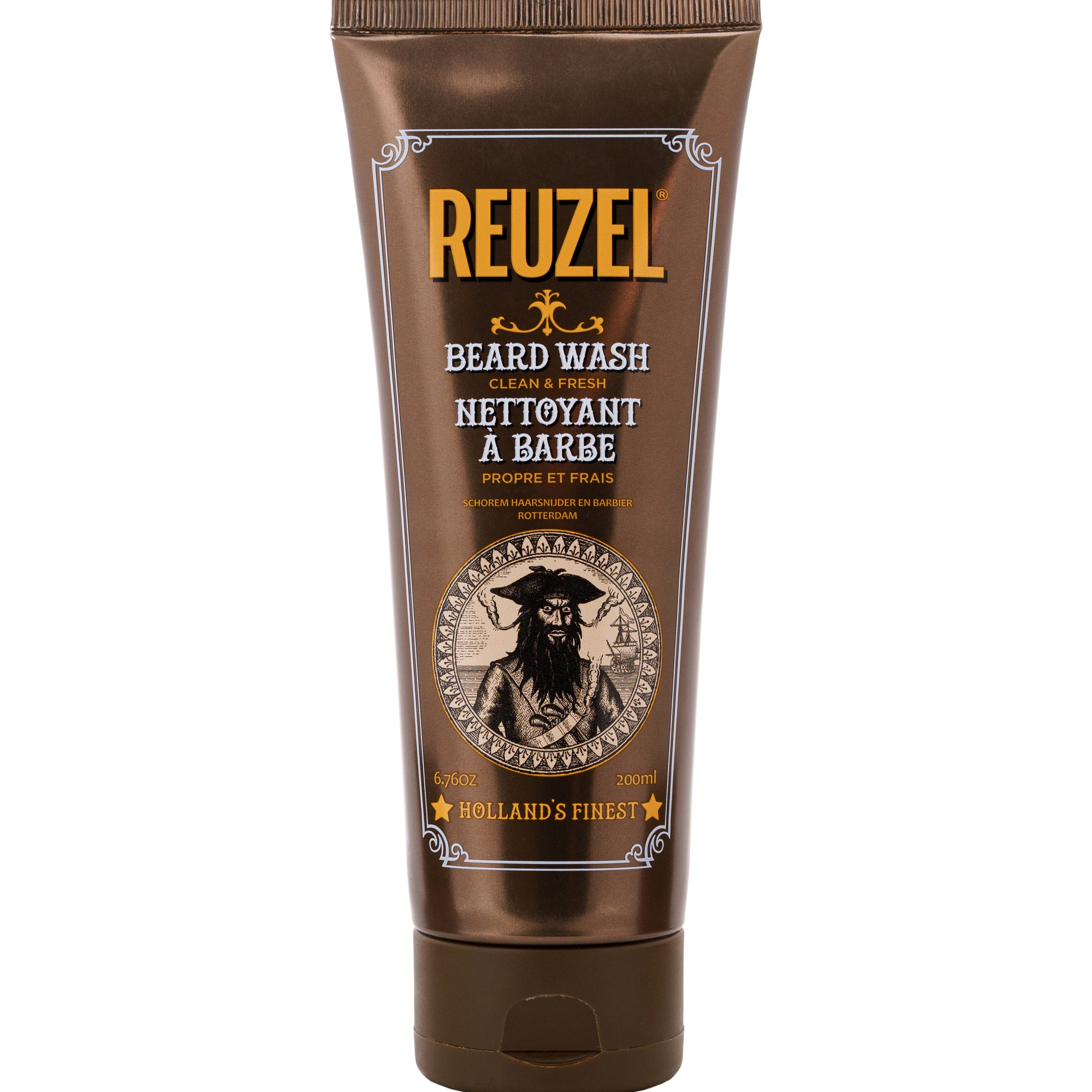 Предметная фотосъемка косметики и уходовых средств на белом фоне