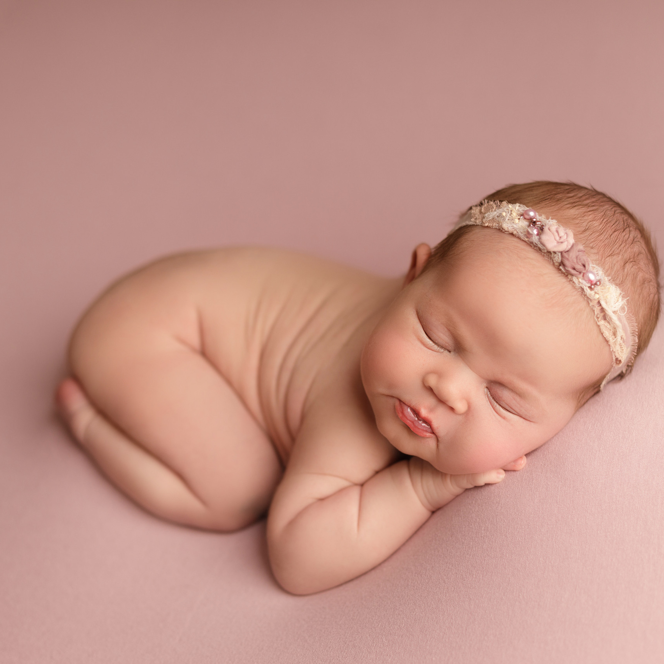 Фотосессия новорожденных Краснодар. Фотограф новорожденных Краснодар Алена Гребенькова