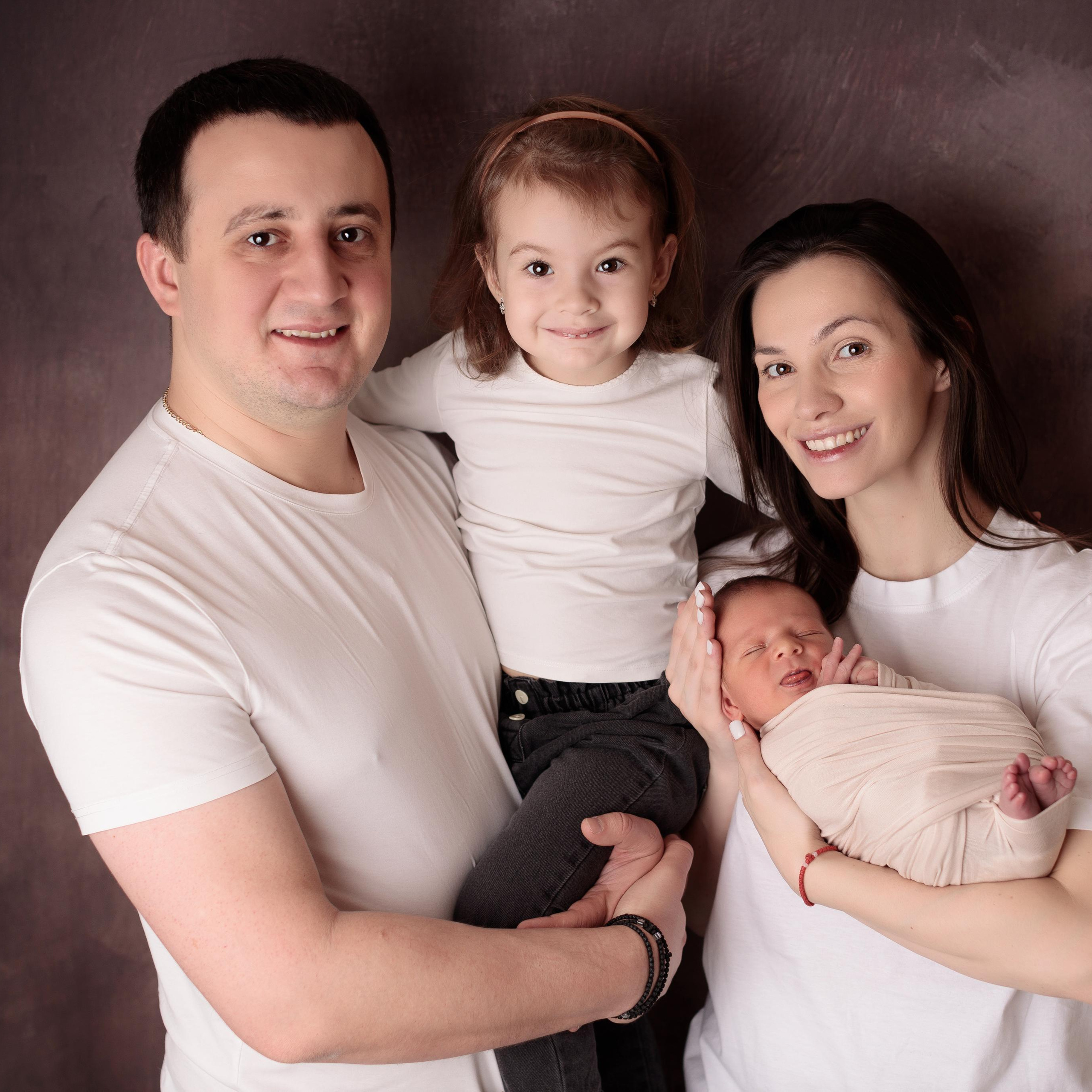 Фотосессия новорожденных Краснодар. Фотограф новорожденных Краснодар Алена Гребенькова