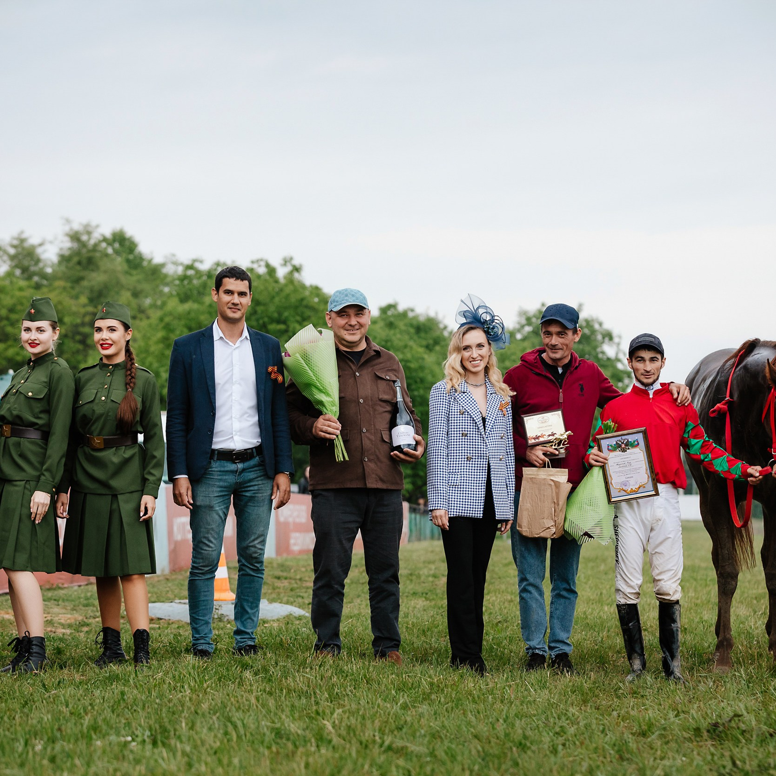 Скачки 11.05.24. Photographer | Anna Christia