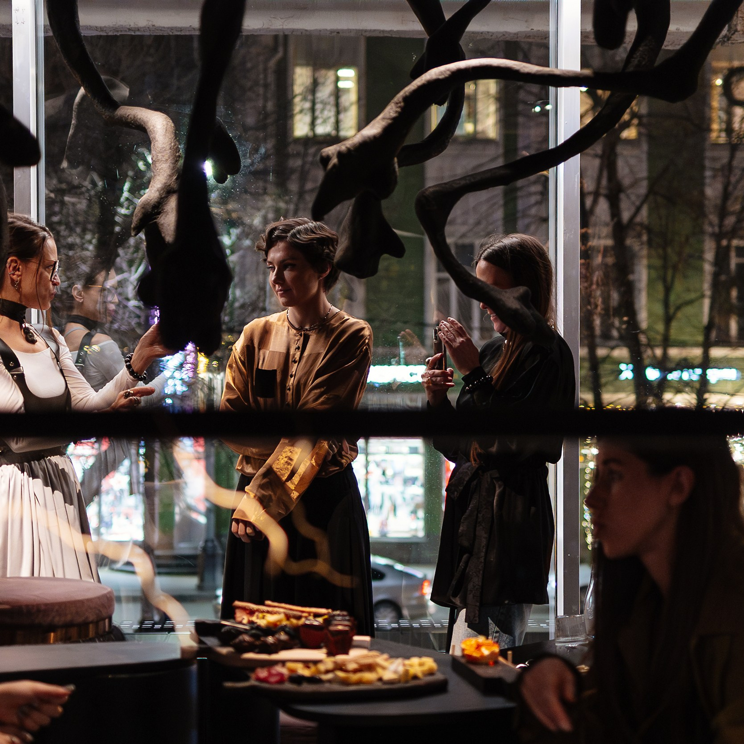 Not obligated 22.12.23. Photographer | Anna Christia