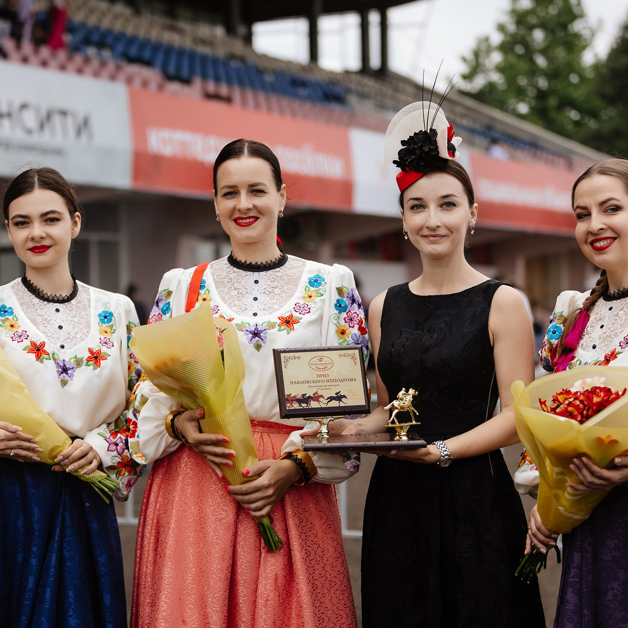 Скачки 17.06.23. Photographer | Anna Christia