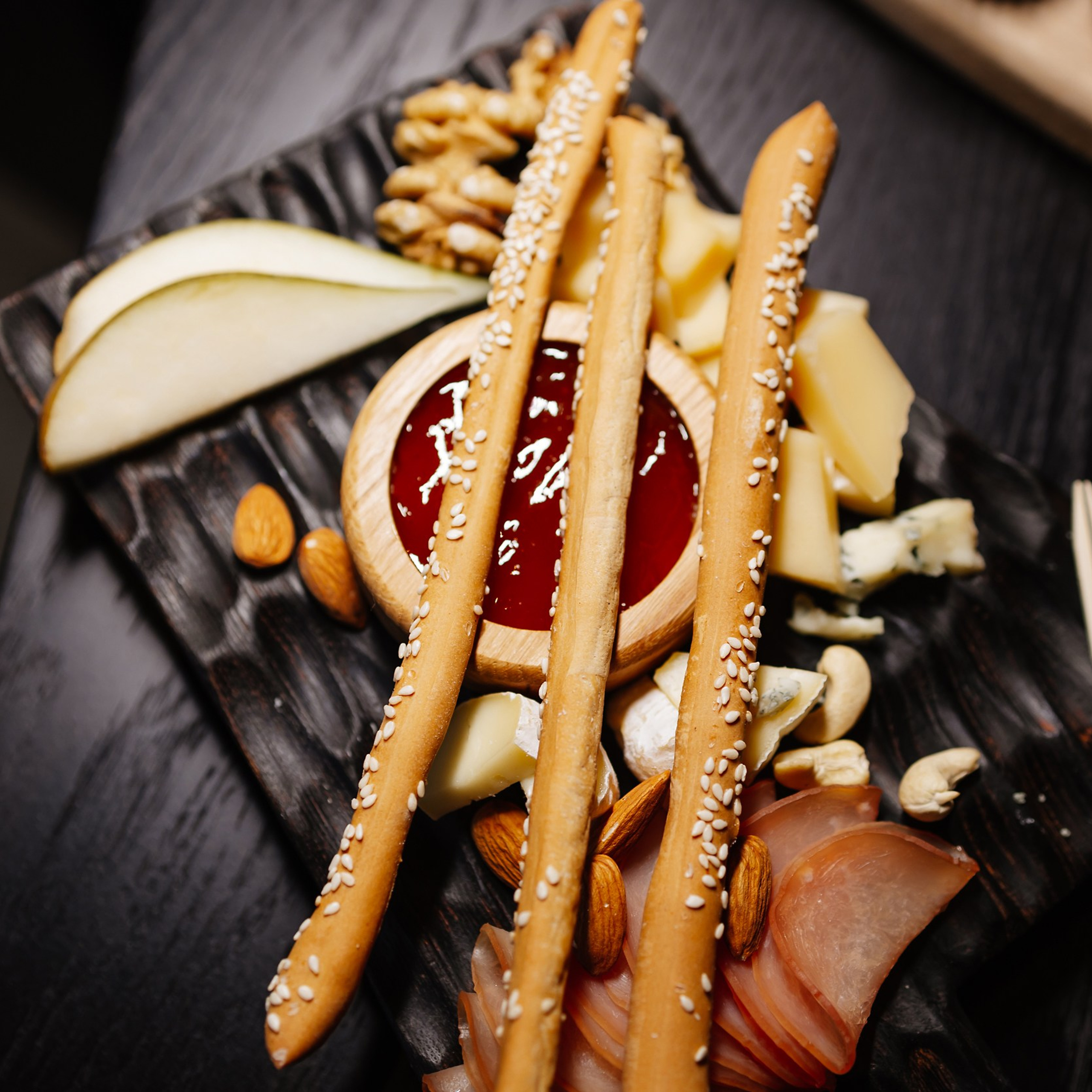 Not obligated 22.12.23. Photographer | Anna Christia