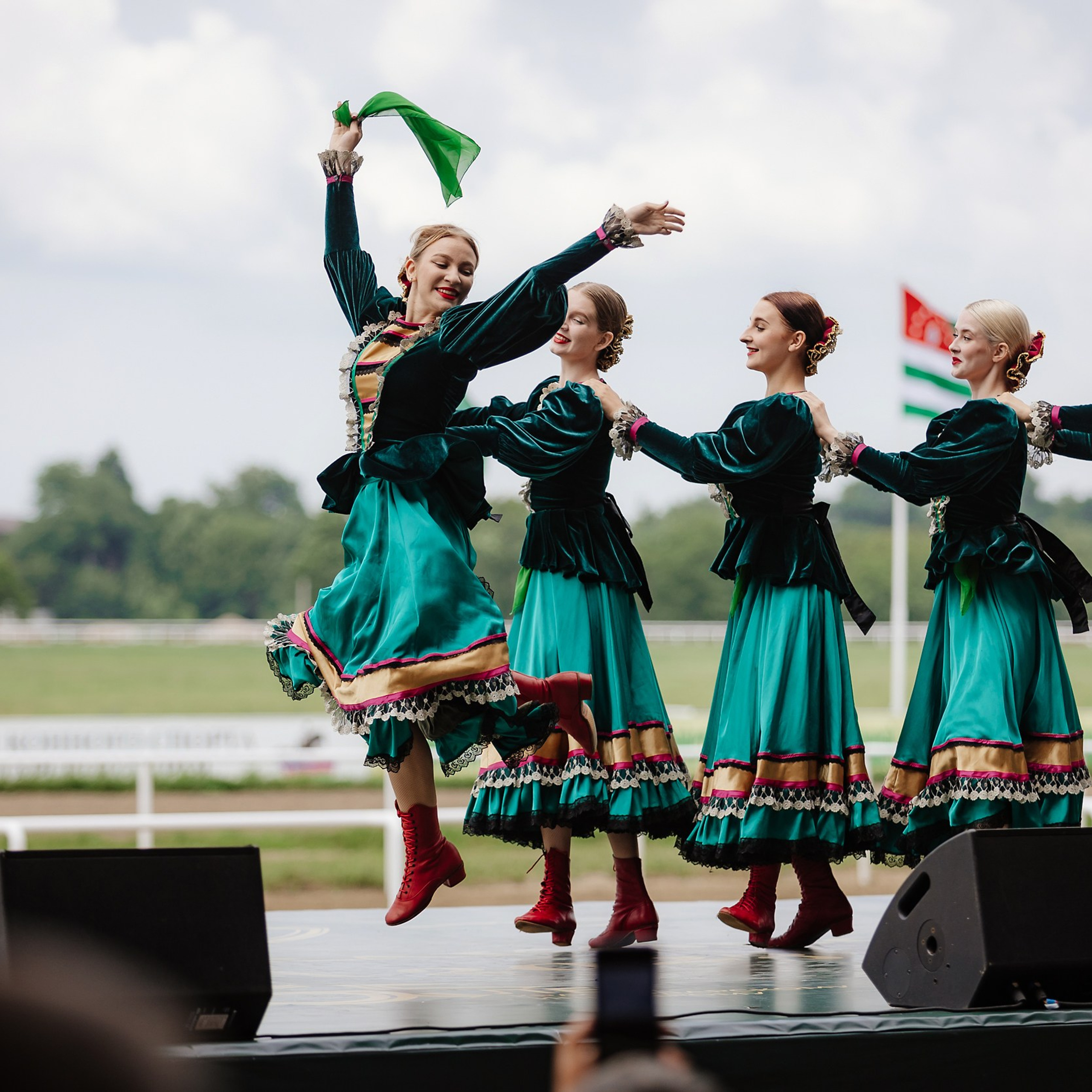 Скачки 17.06.23. Photographer | Anna Christia