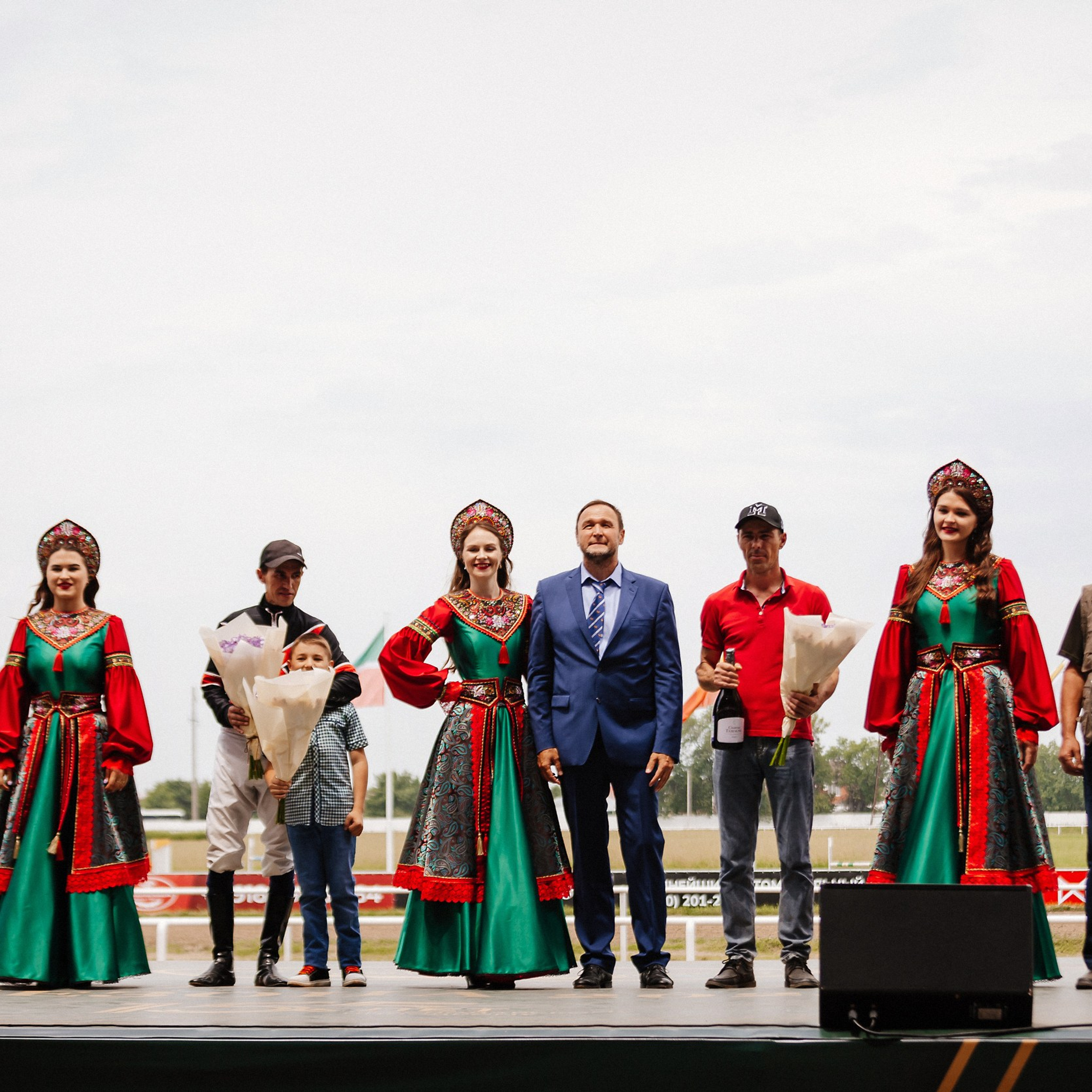 Скачки 10.06.23. Photographer | Anna Christia