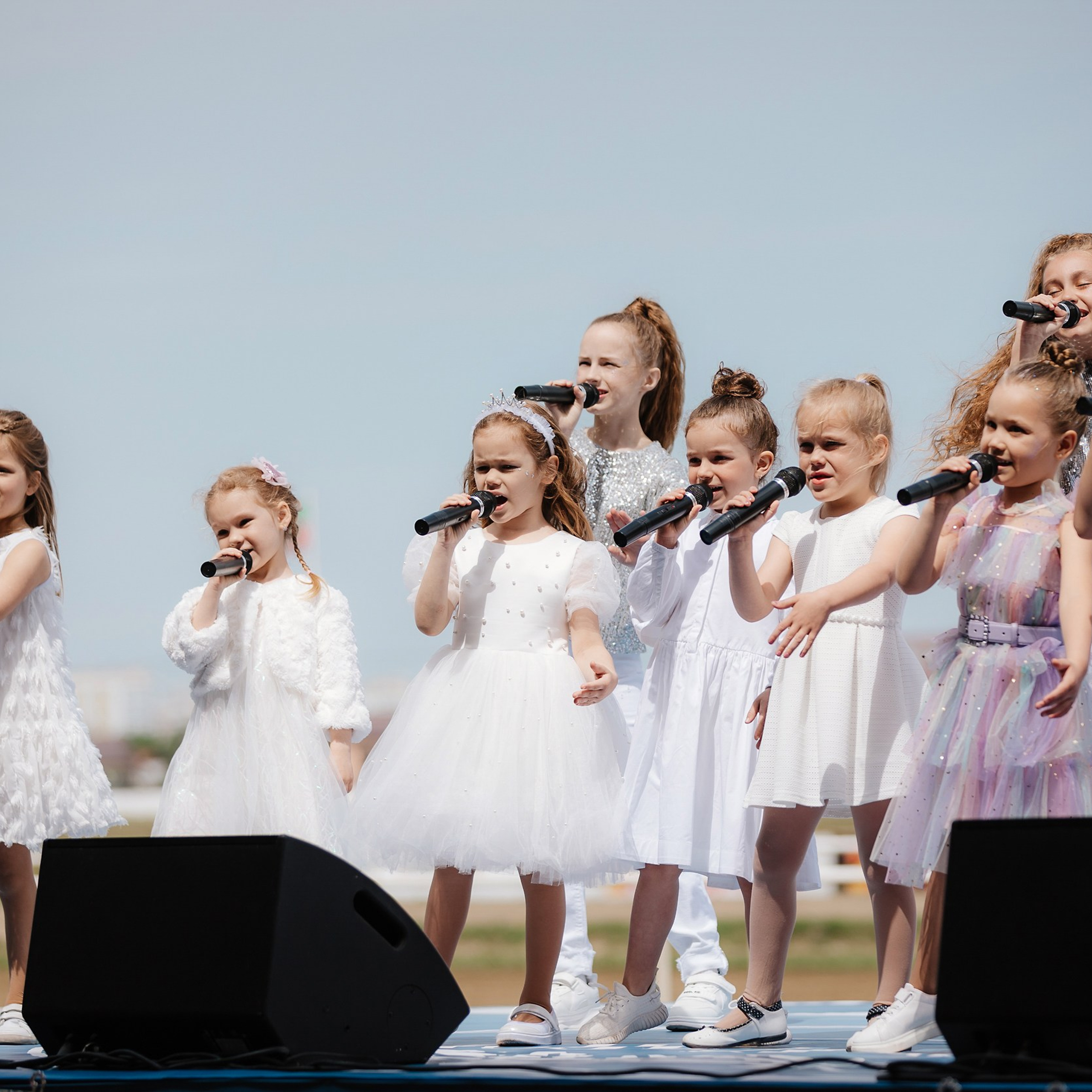 Скачки 11.05.24. Photographer | Anna Christia