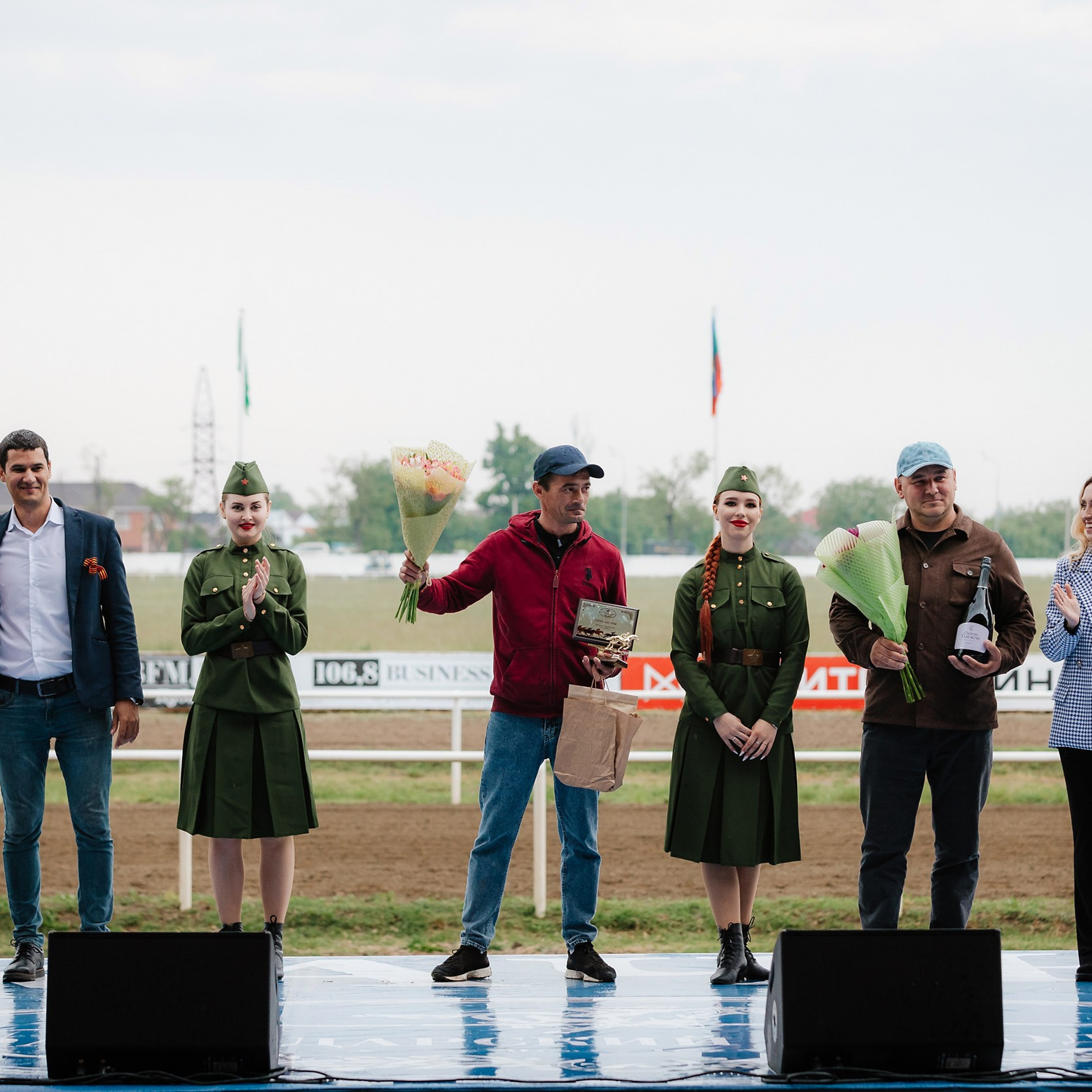 Скачки 11.05.24. Photographer | Anna Christia