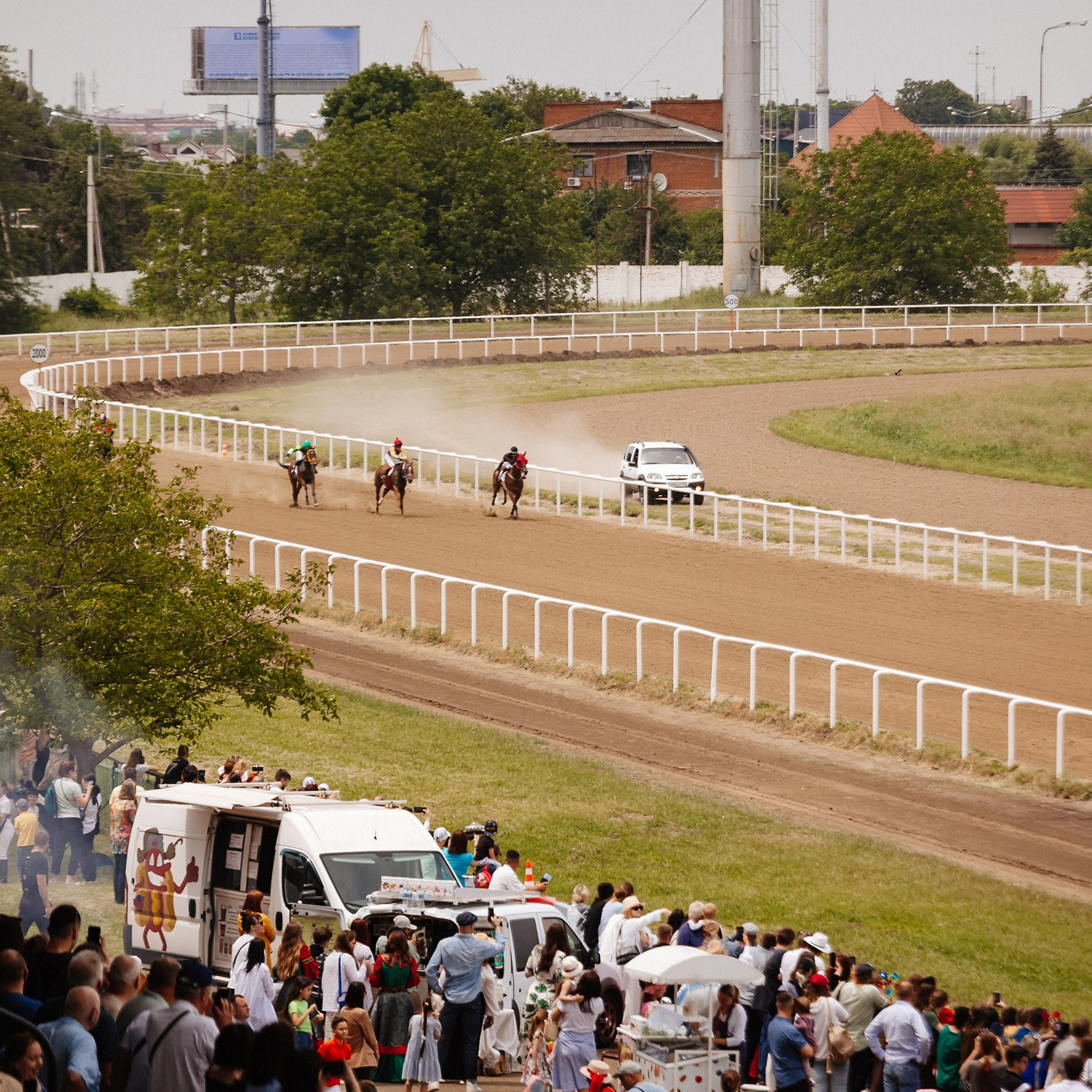Скачки 10.06.23. Photographer | Anna Christia