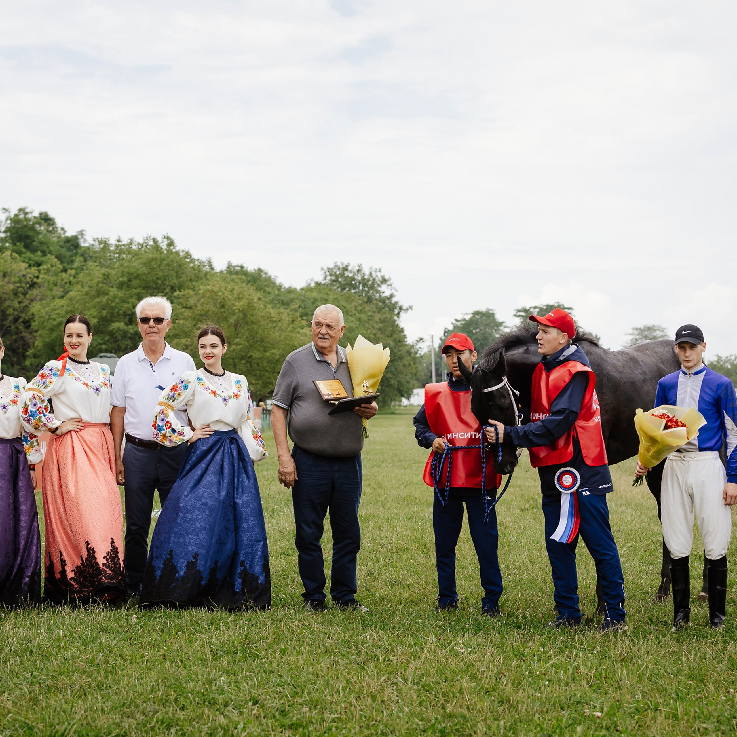 Скачки 17.06.23. Photographer | Anna Christia