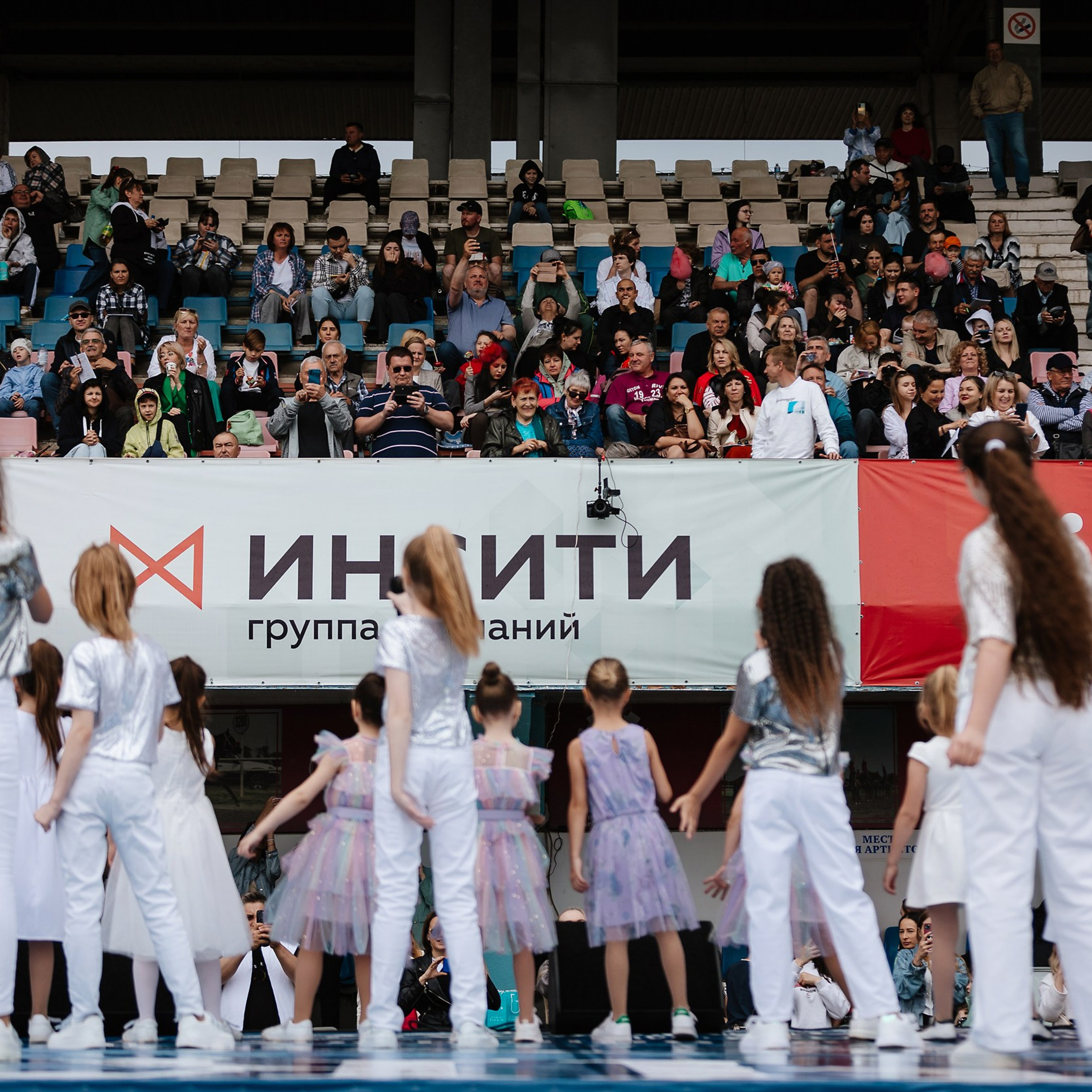 Скачки 11.05.24. Photographer | Anna Christia