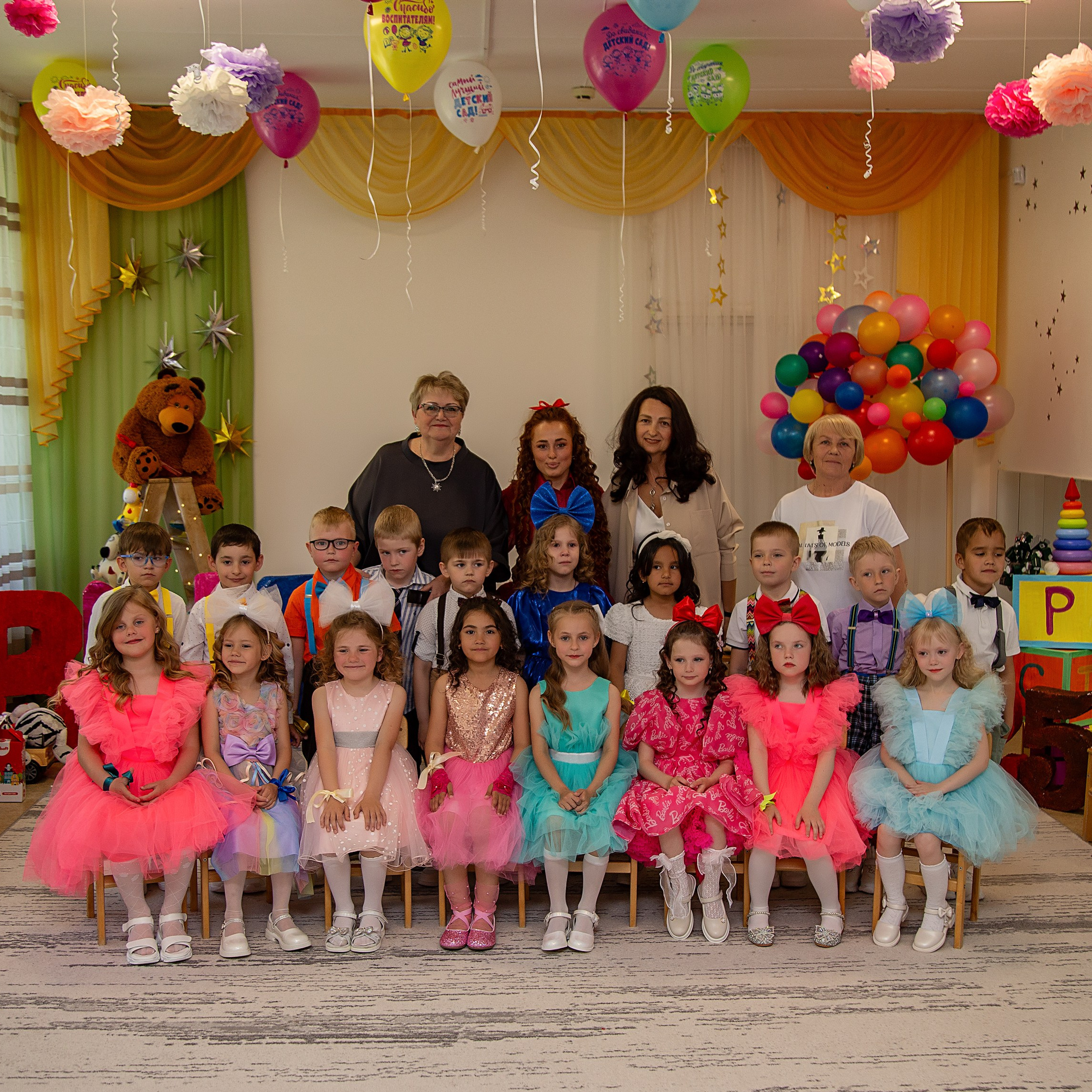 Выпускной-Детский сад «Золотая рыбка»