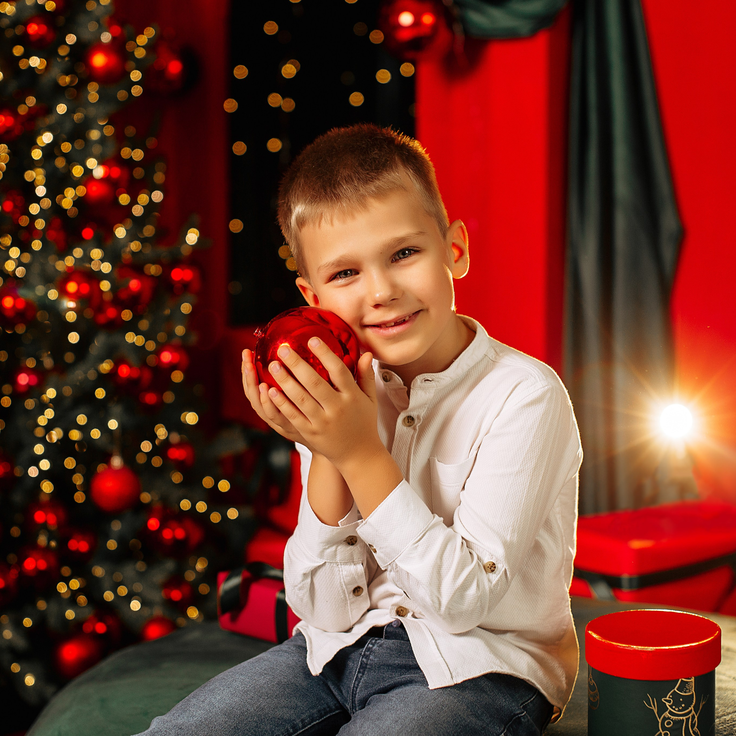 Новогодняя