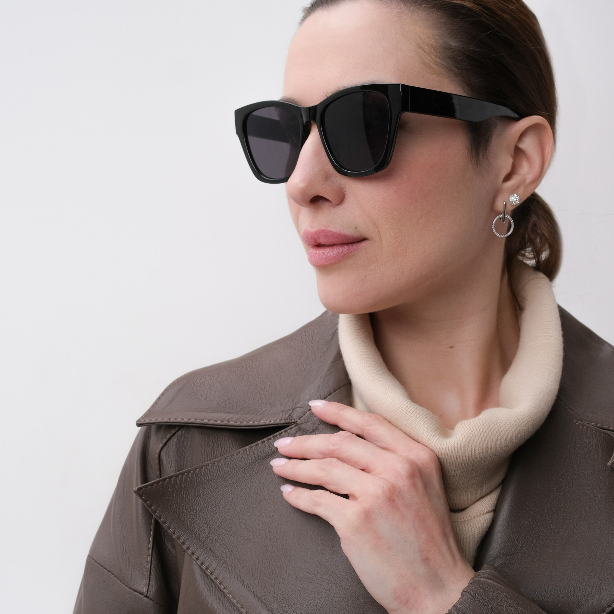 Capitol, салон кожи и меха