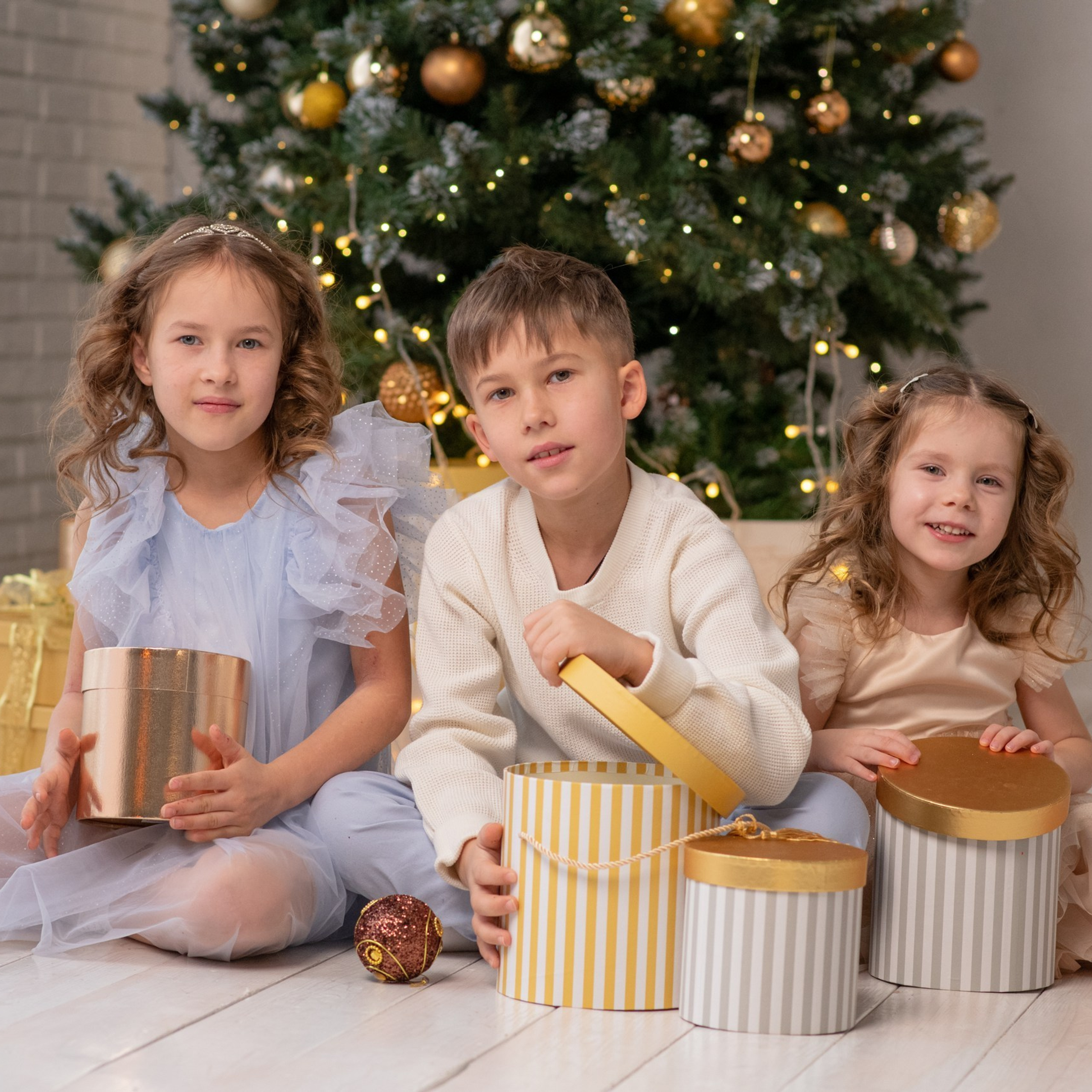 Отзывы о работе фотографа Елены Манжелей. Выпускные альбомы для школьников в Череповце